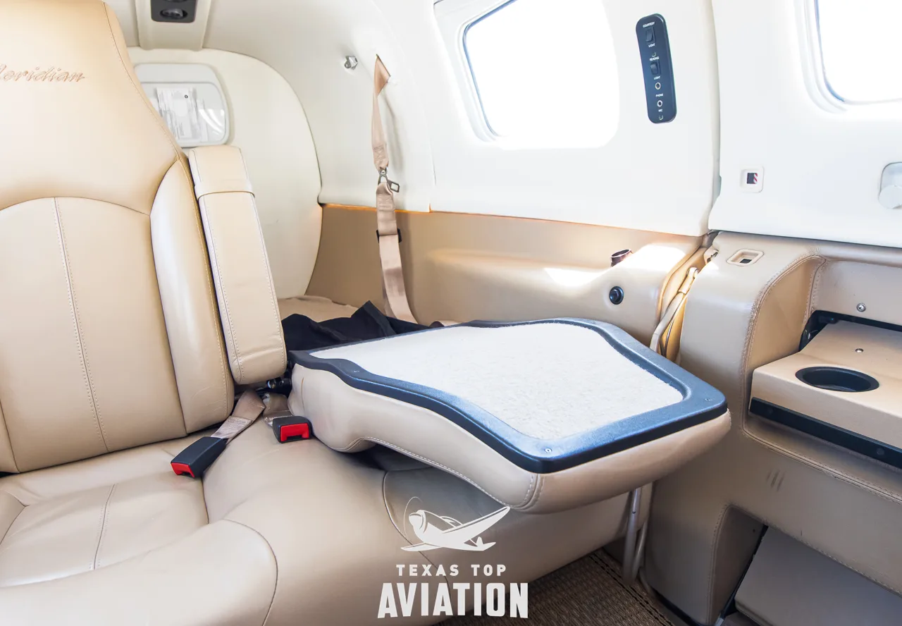Cabin interior of a 2011 Piper PA46-500TP Meridian.