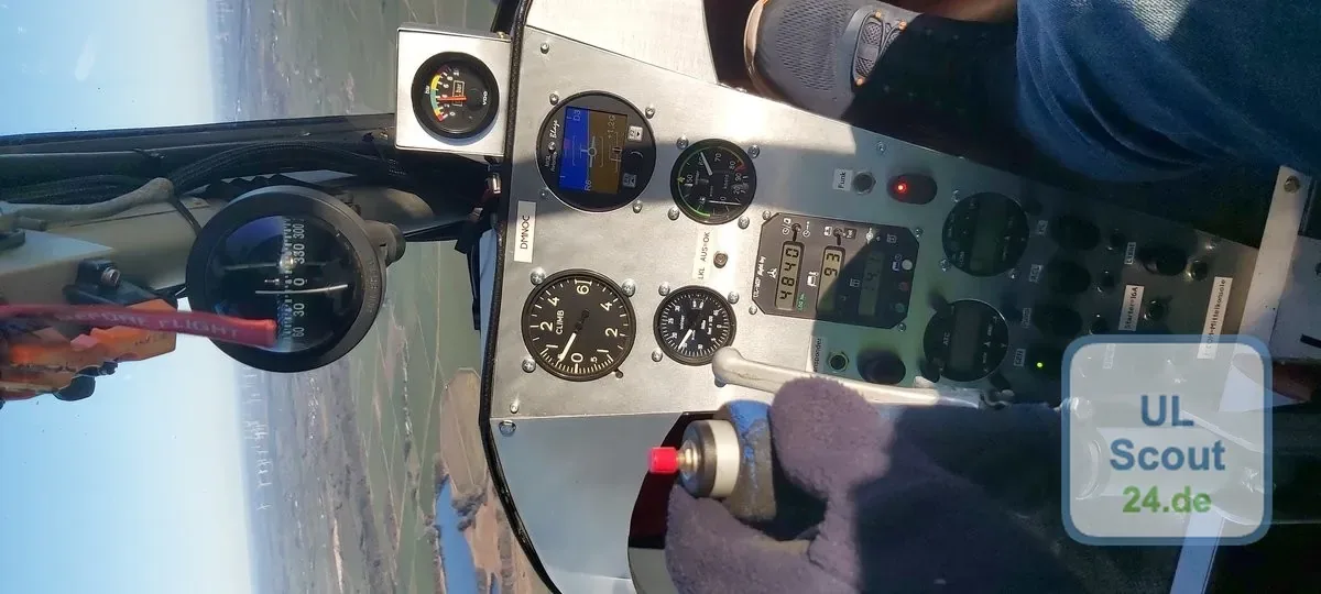 Cockpit and instrument panel of a 1996 Ikarus Comco.