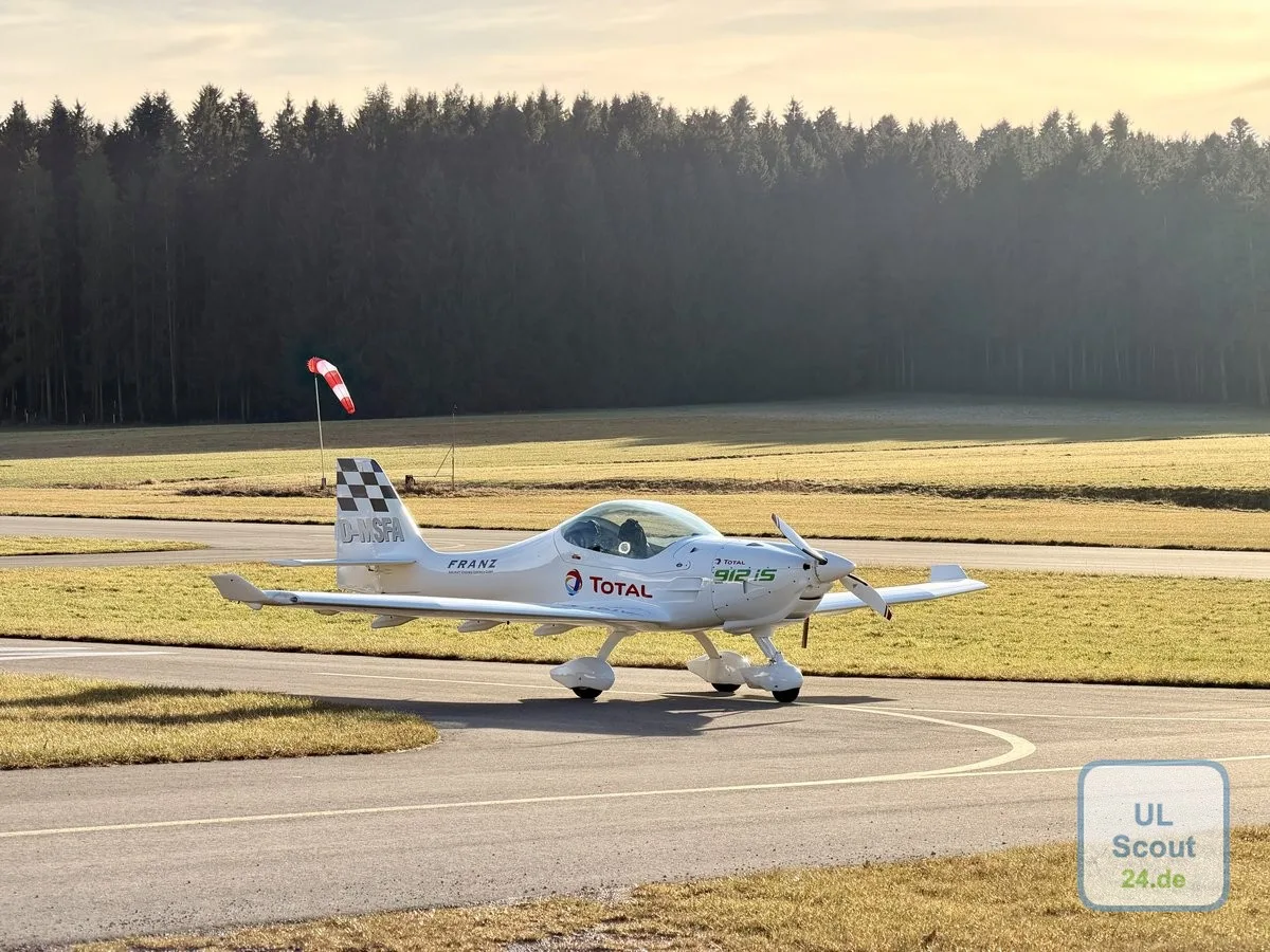Exterior view of a 2011 FK Aircraft.