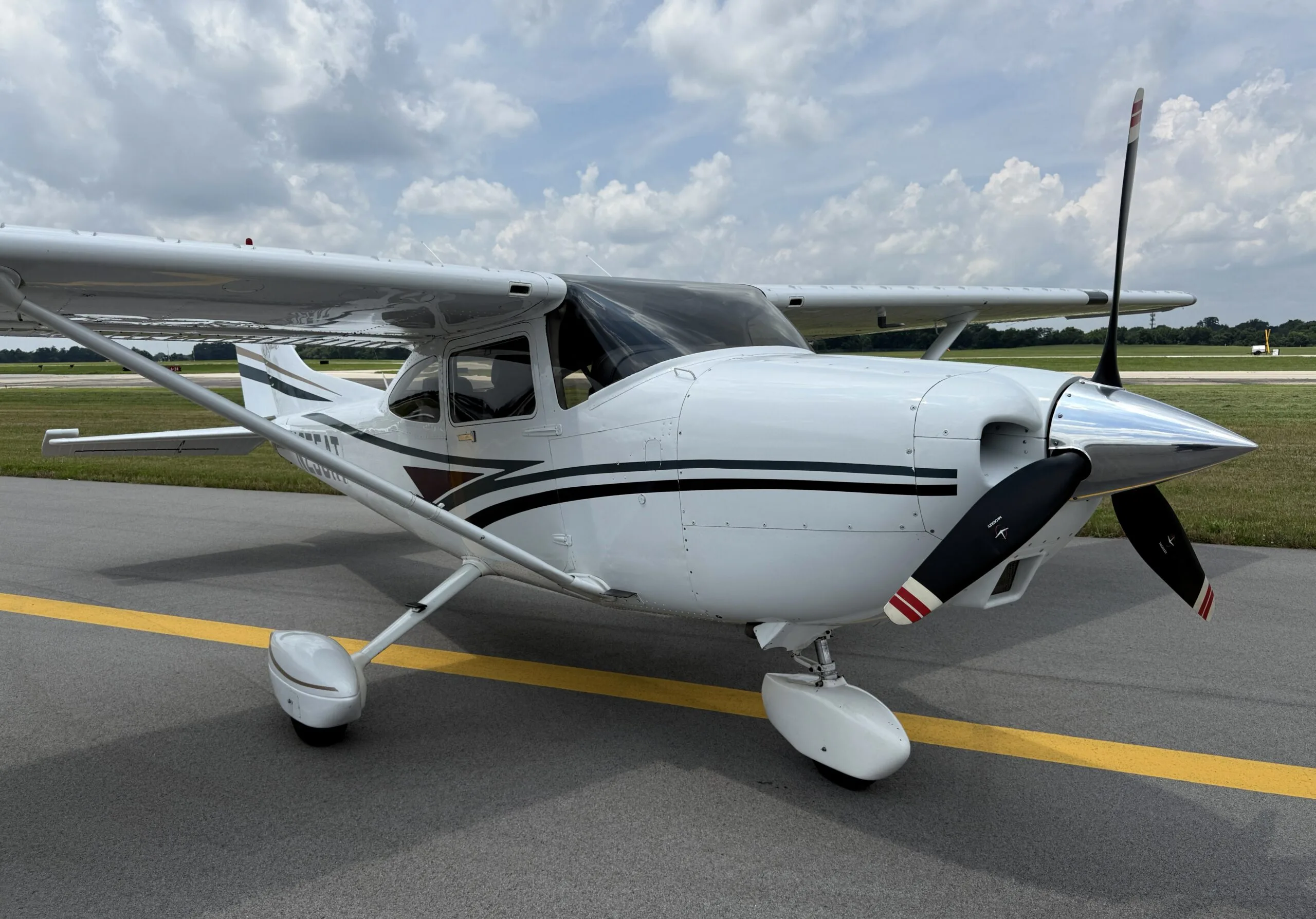 N255AT 1997 Cessna 182S Skylane