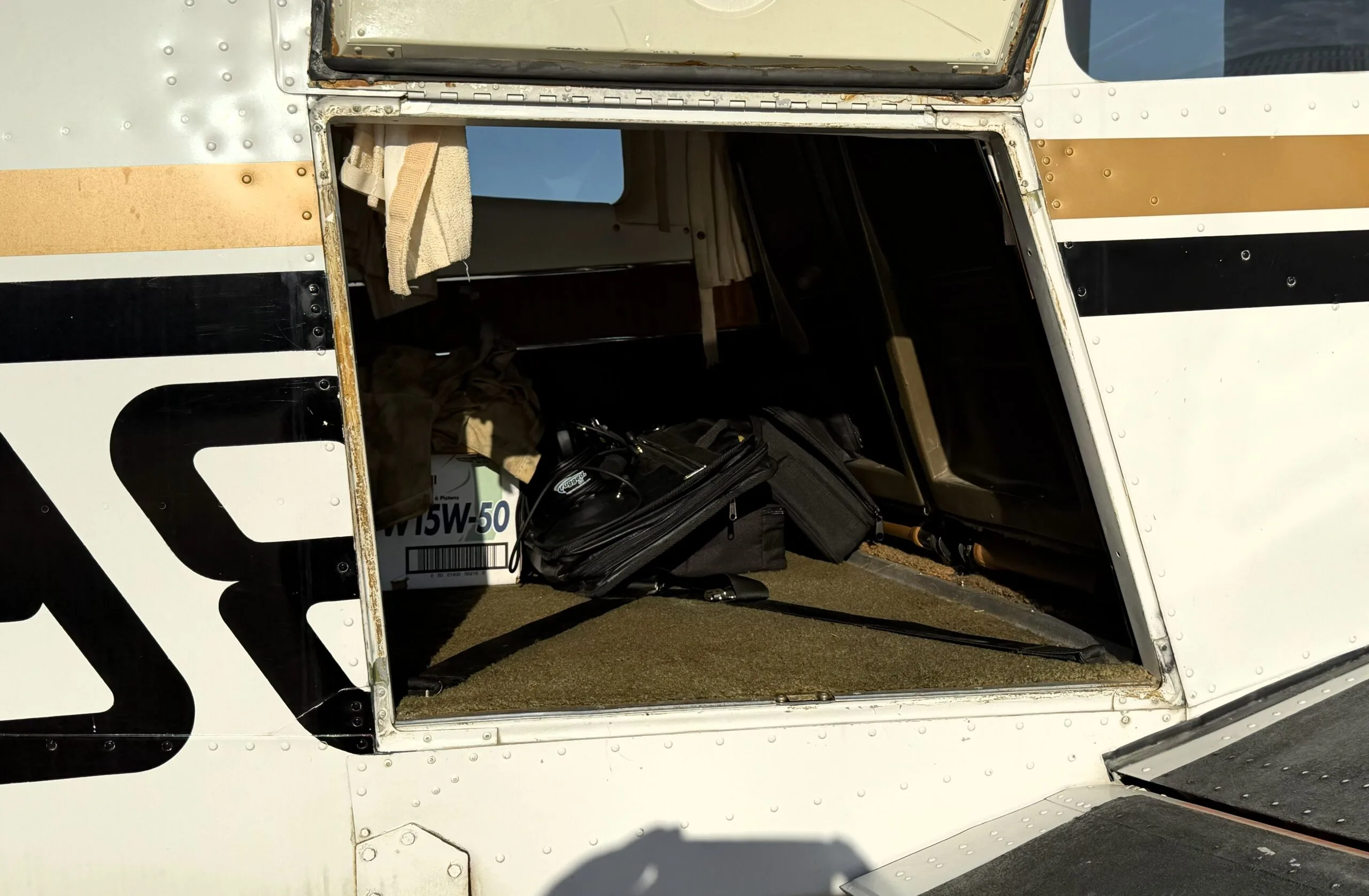 Cabin interior of a 1977 Piper Turbo Arrow III.
