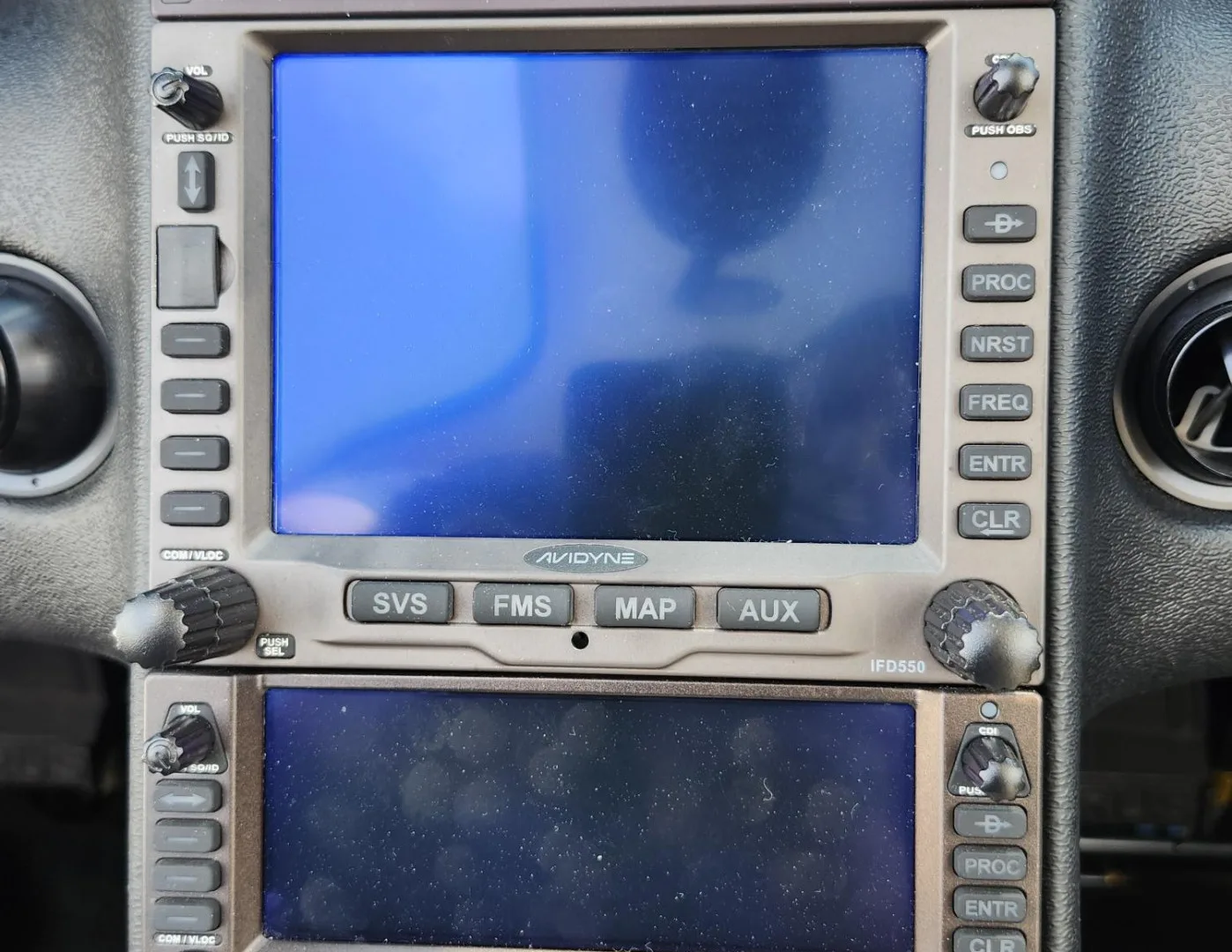 Avionics suite of a 2006 Cirrus SR20 For Flight School Leaseback.