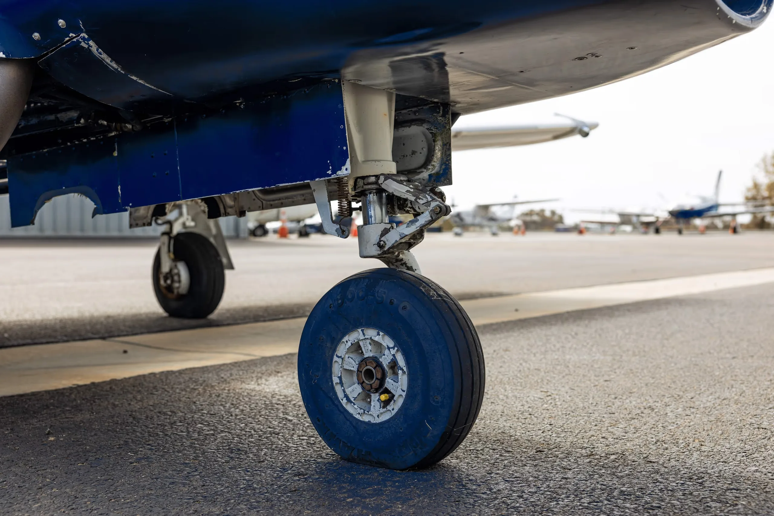 Exterior view of a 1978 Piper Piston, N318PK.