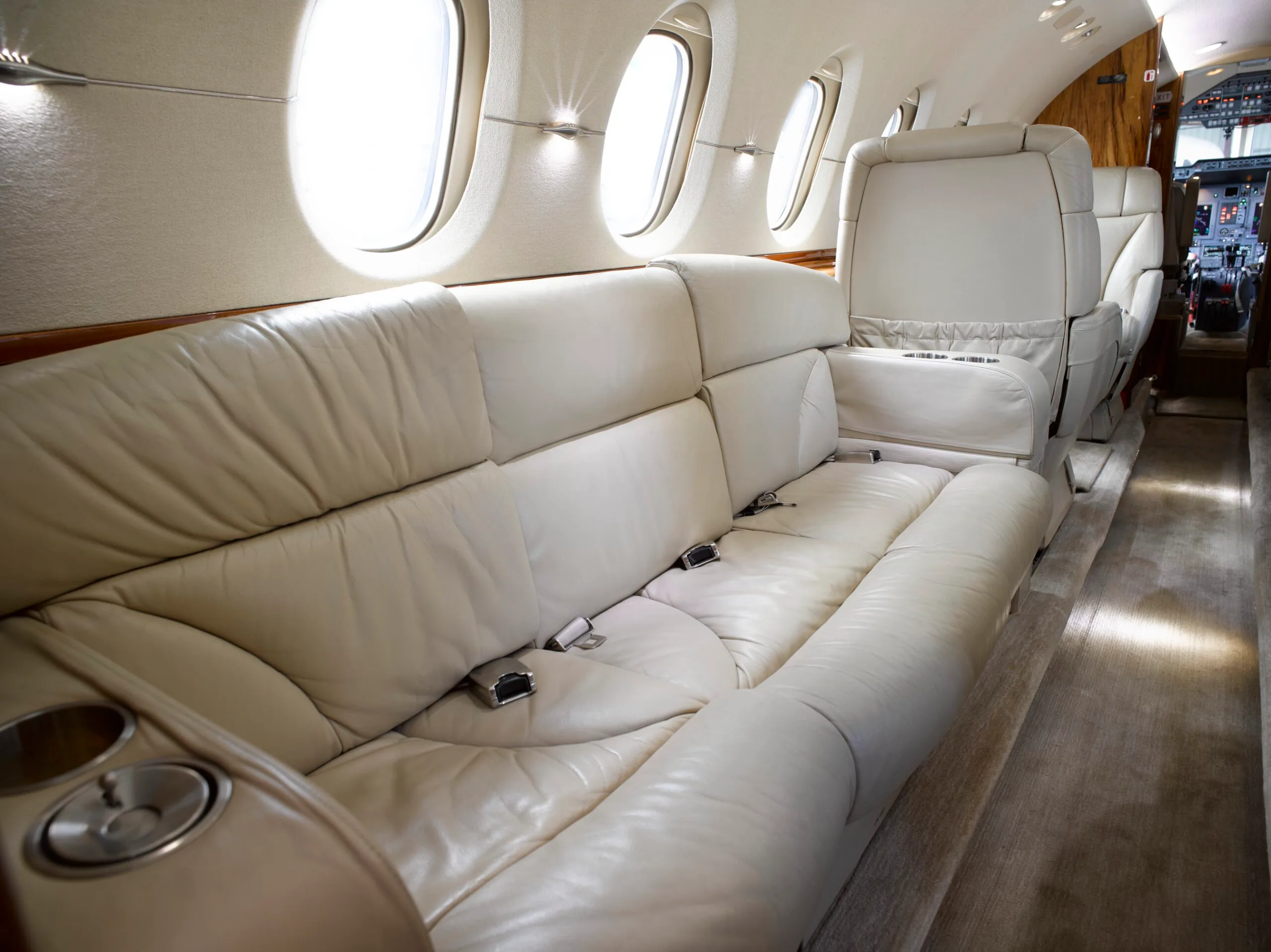 Cabin interior of a Hawker 850XP.