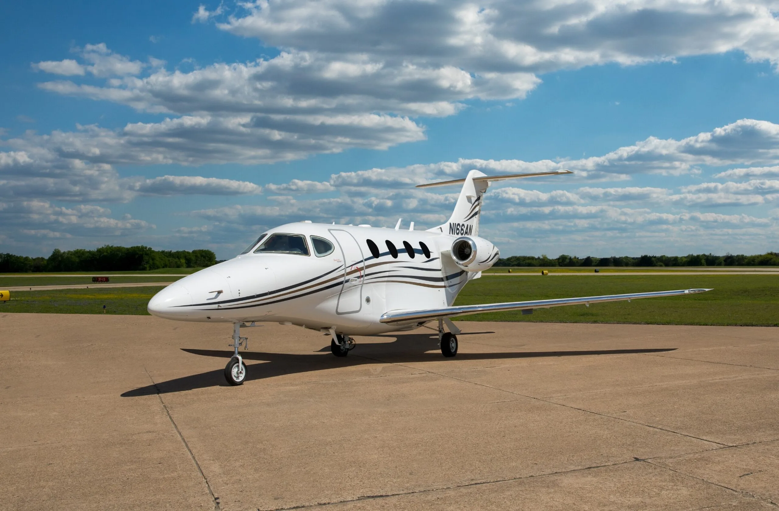 Exterior view of a Beechcraft Premier IA.