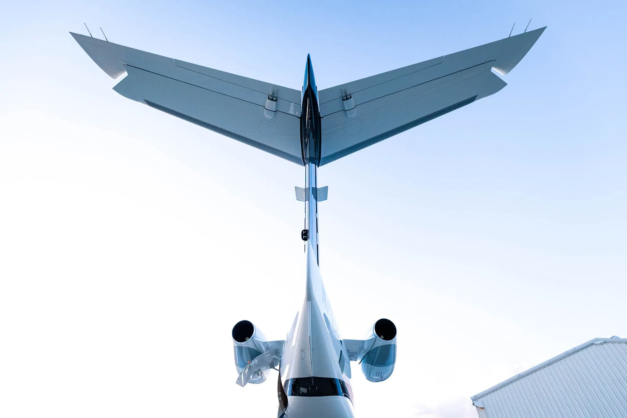 Exterior view of a 2011 Embraer Phenom 100, N751VL.