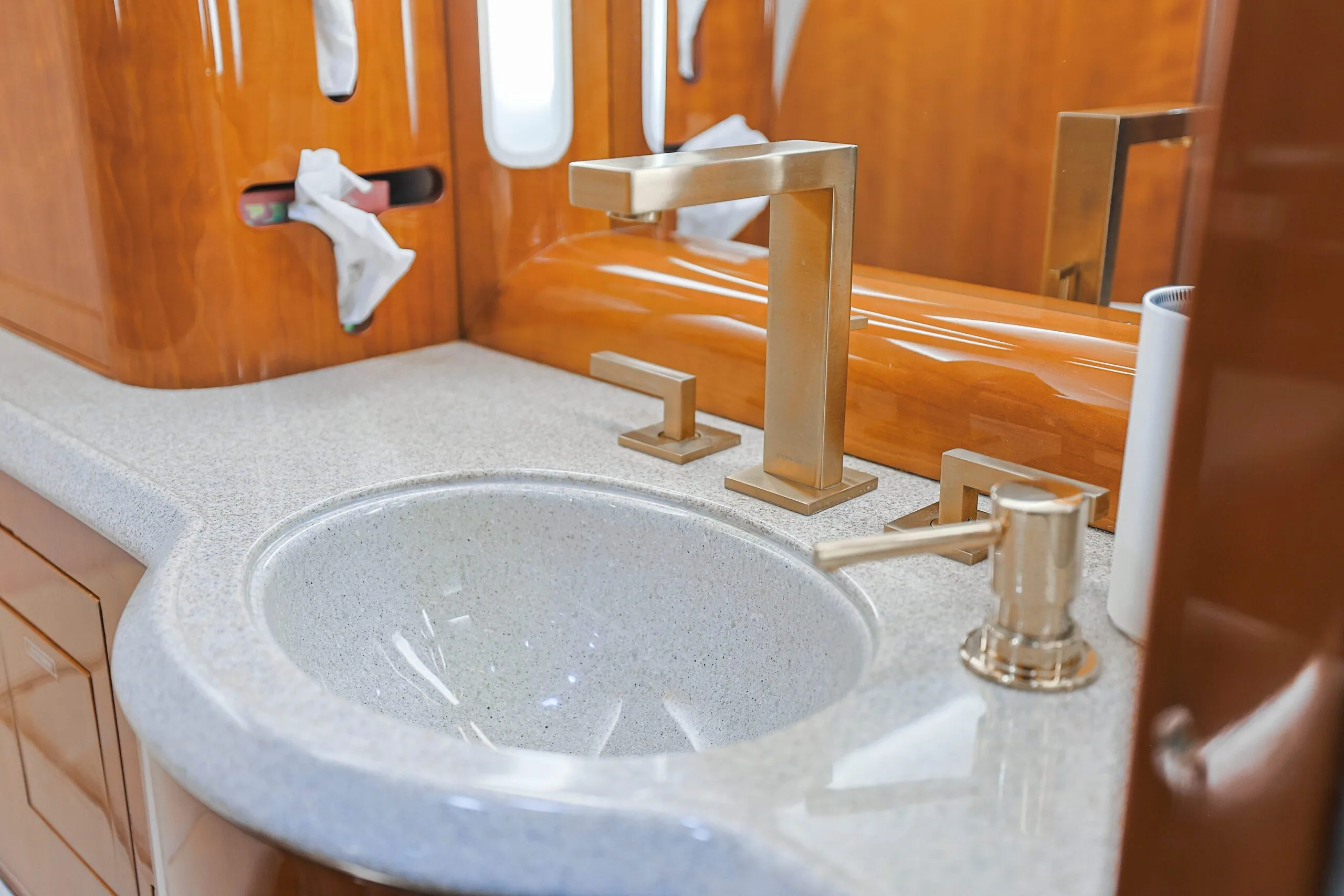 Cabin interior of a 1998 Bombardier Challenger 604.