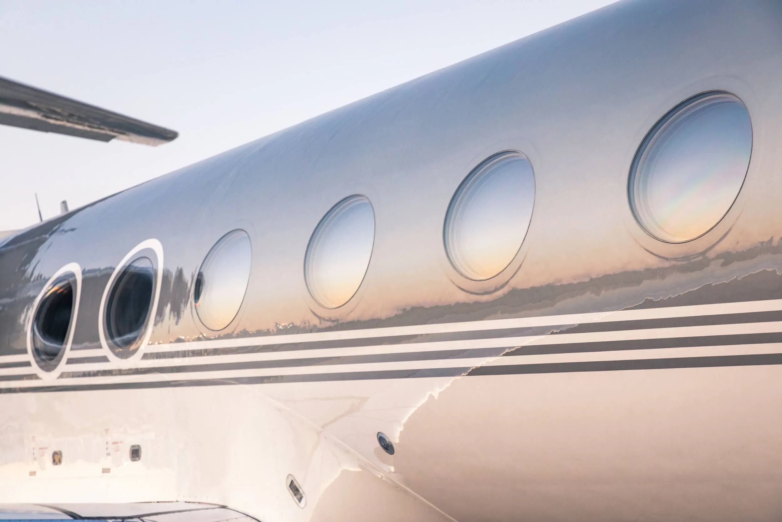 Exterior view of a 1997 Gulfstream GIV-SP, N555LK.