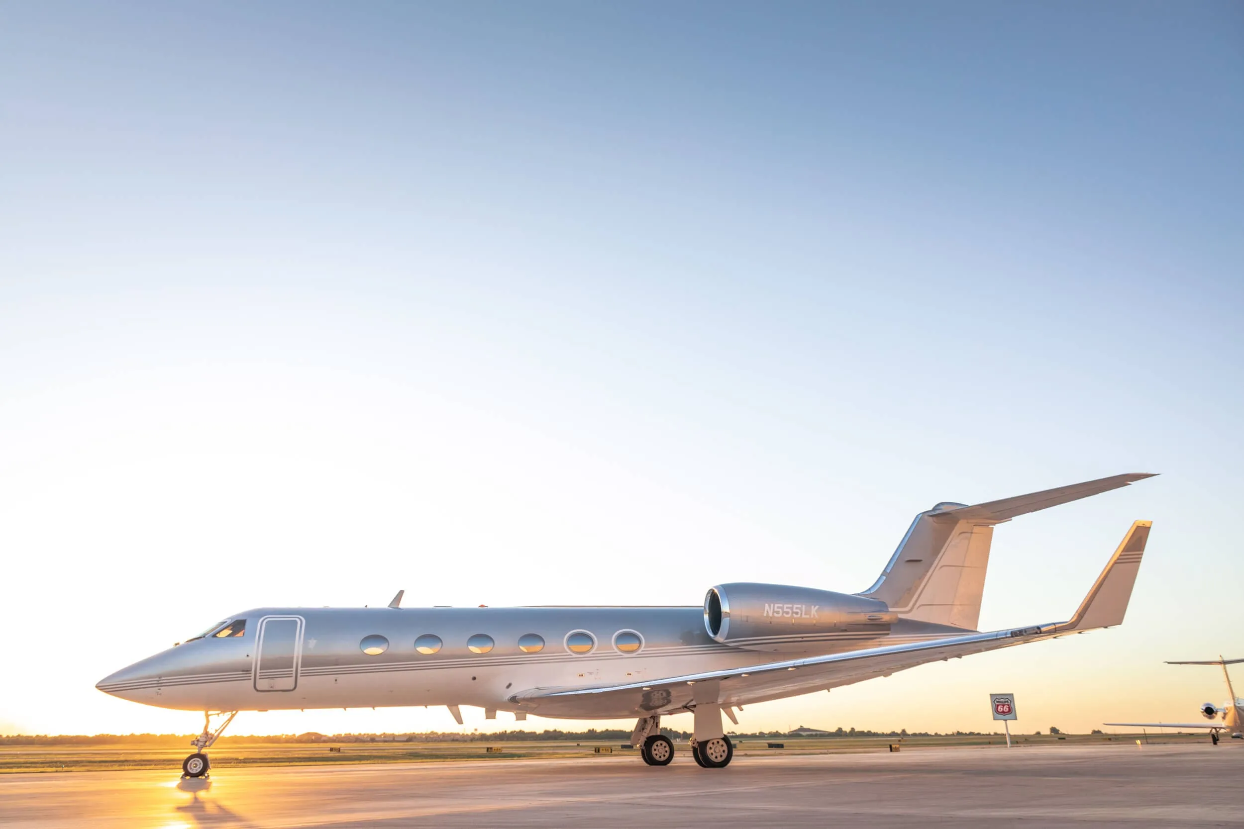 Exterior view of a 1997 Gulfstream GIV-SP, N555LK.