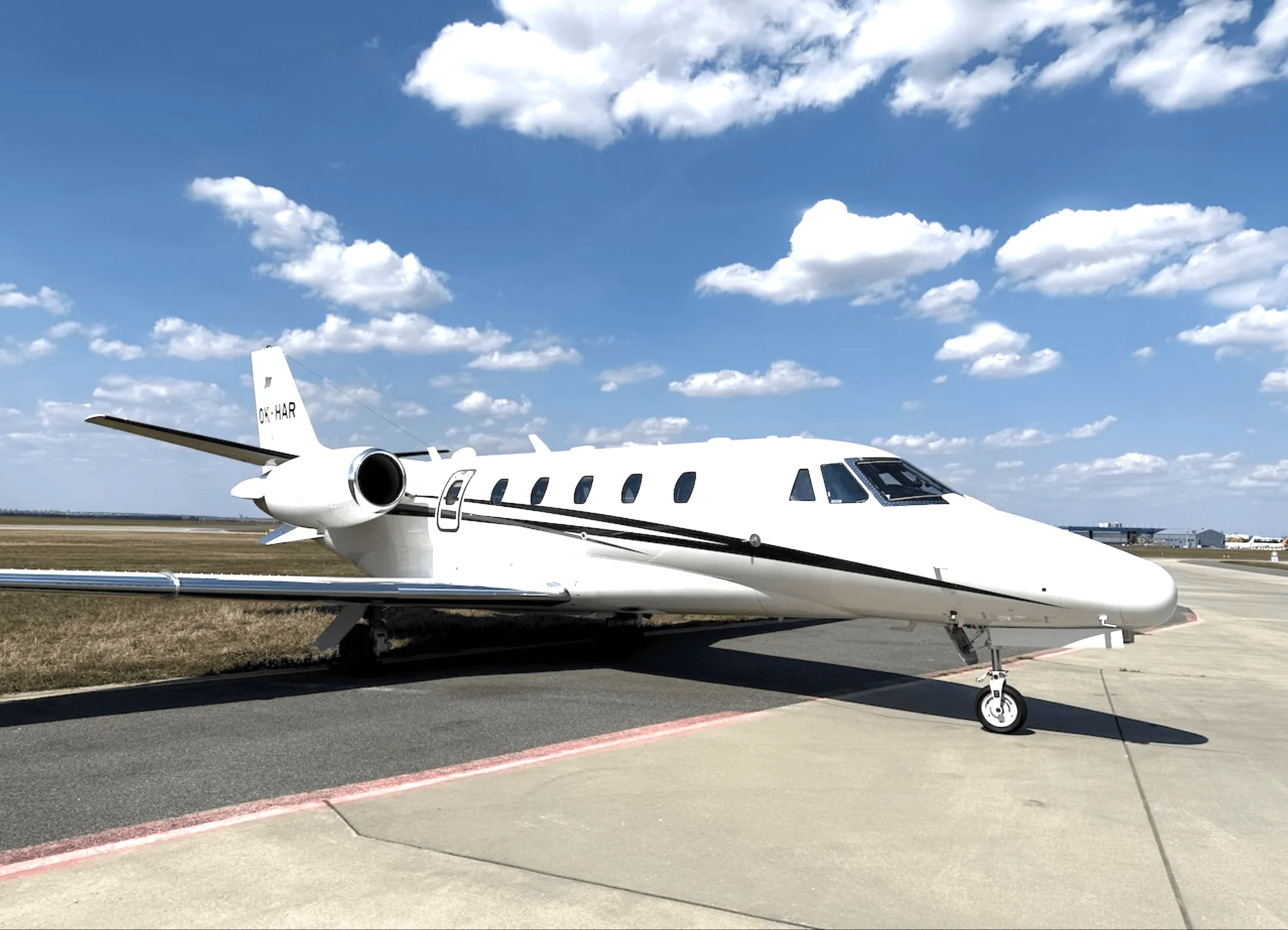 Exterior view of a 2002 Cessna Citation 560XL.