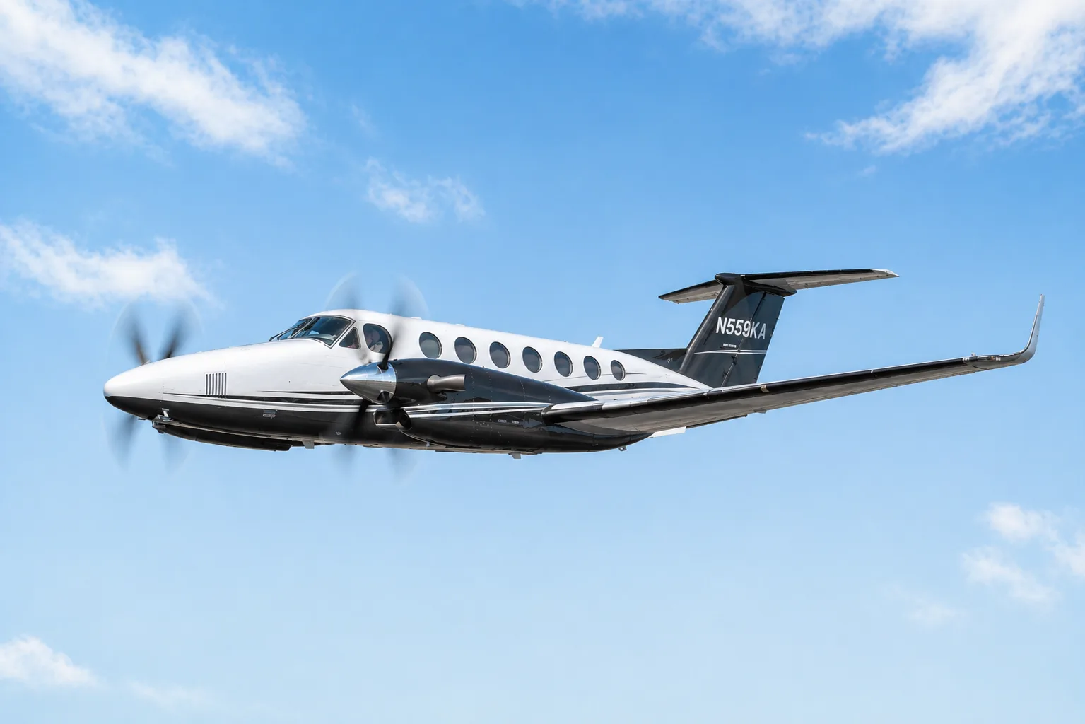King Air 360 Charter & Fractional Ownership | N559KA | Orange County (SNA) — | WCAS