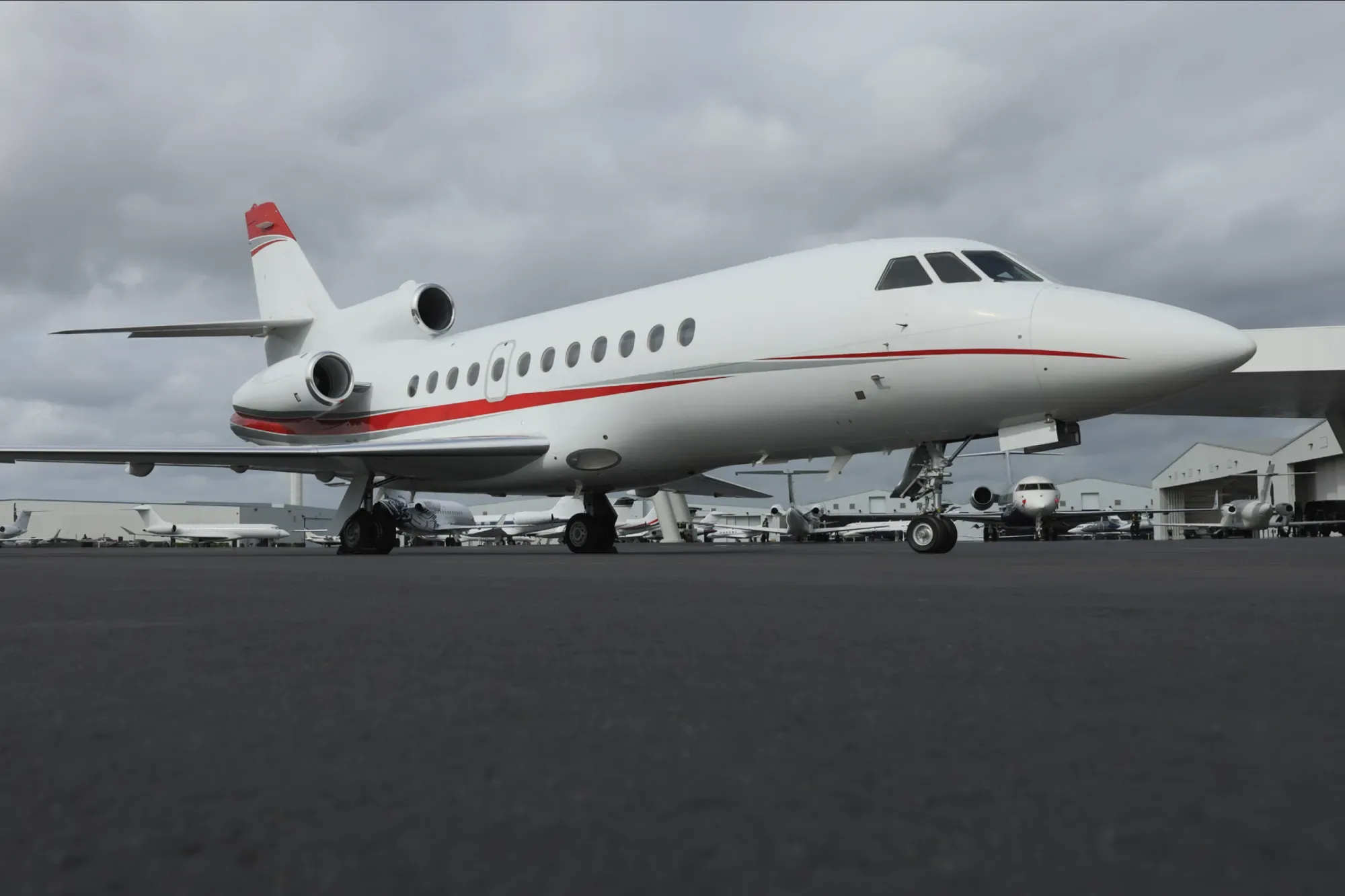 Cabin interior of a 1991 Dassault Falcon 900B.
