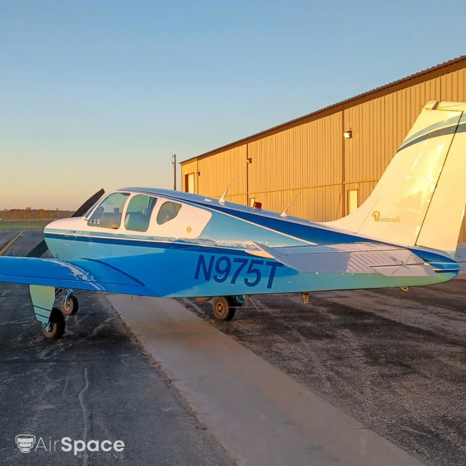 Exterior view of a 1960 Beechcraft 35 Bonanza.