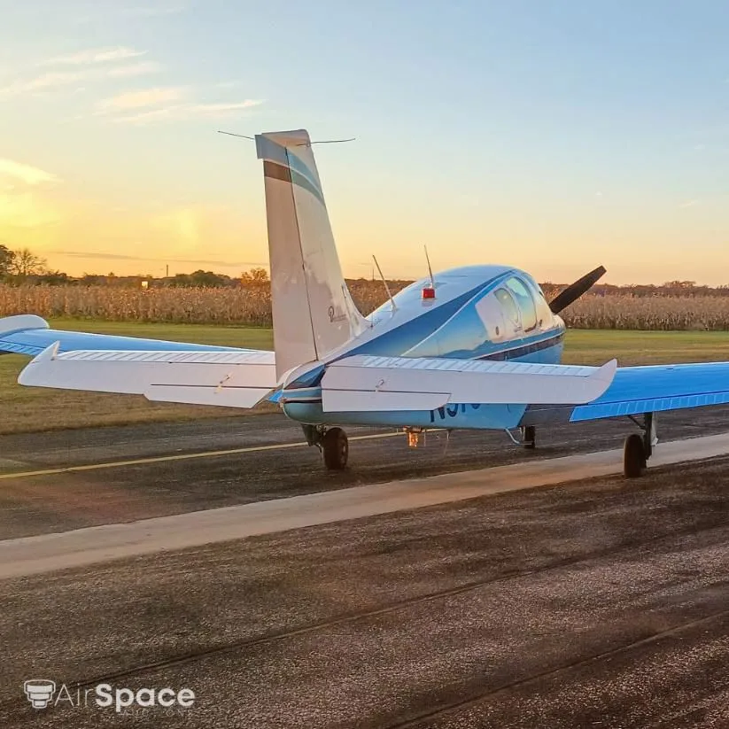 Exterior view of a 1960 Beechcraft 35 Bonanza.