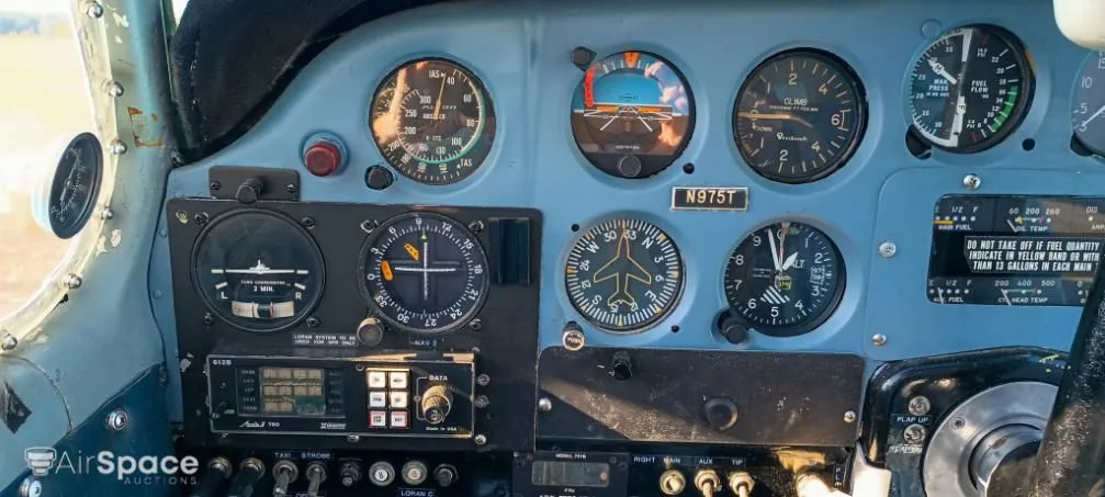 Cockpit and instrument panel of a 1960 Beechcraft 35 Bonanza.