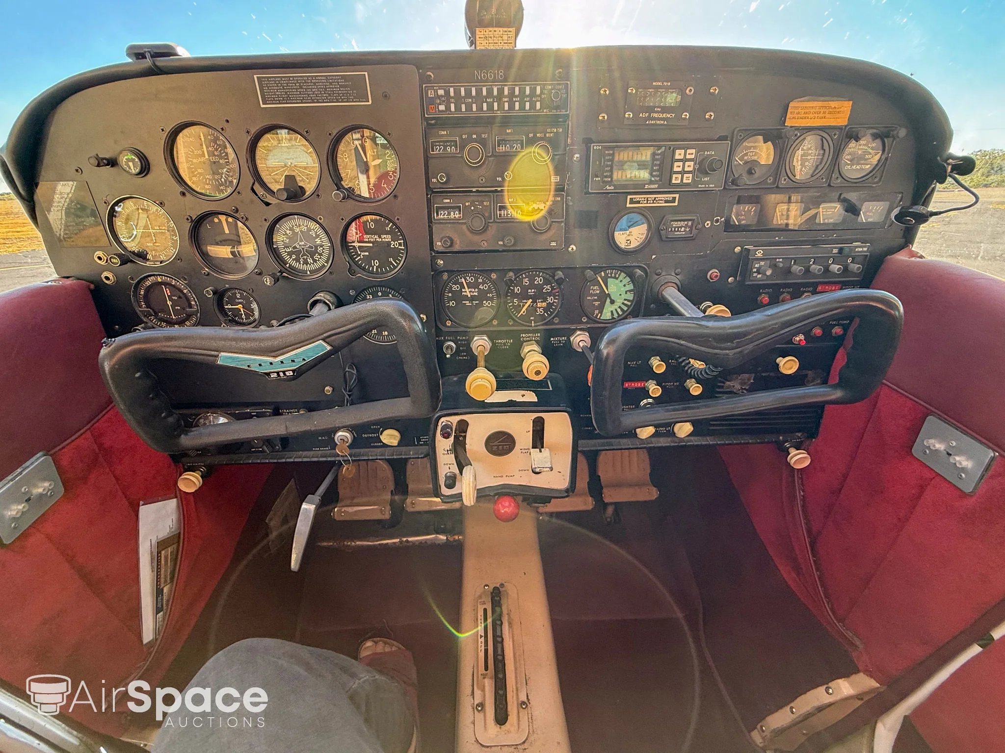 Cockpit and instrument panel of a 1960 Cessna 210A.