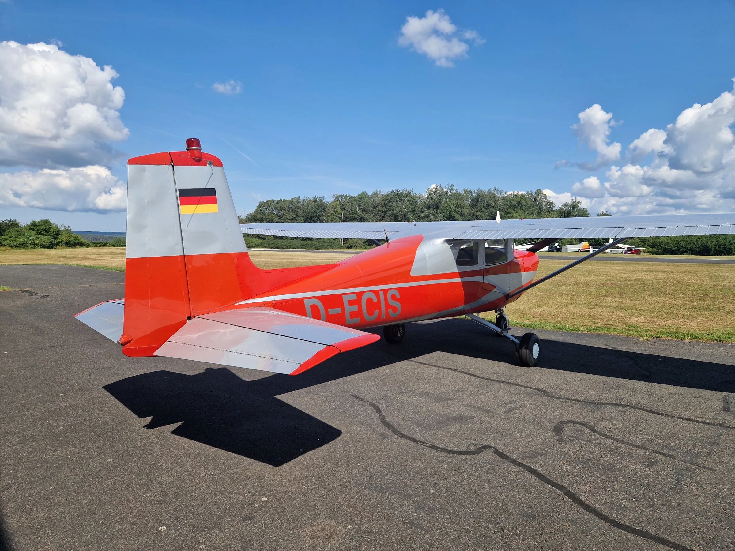 Marketing image of a 1962 Cessna 150B.