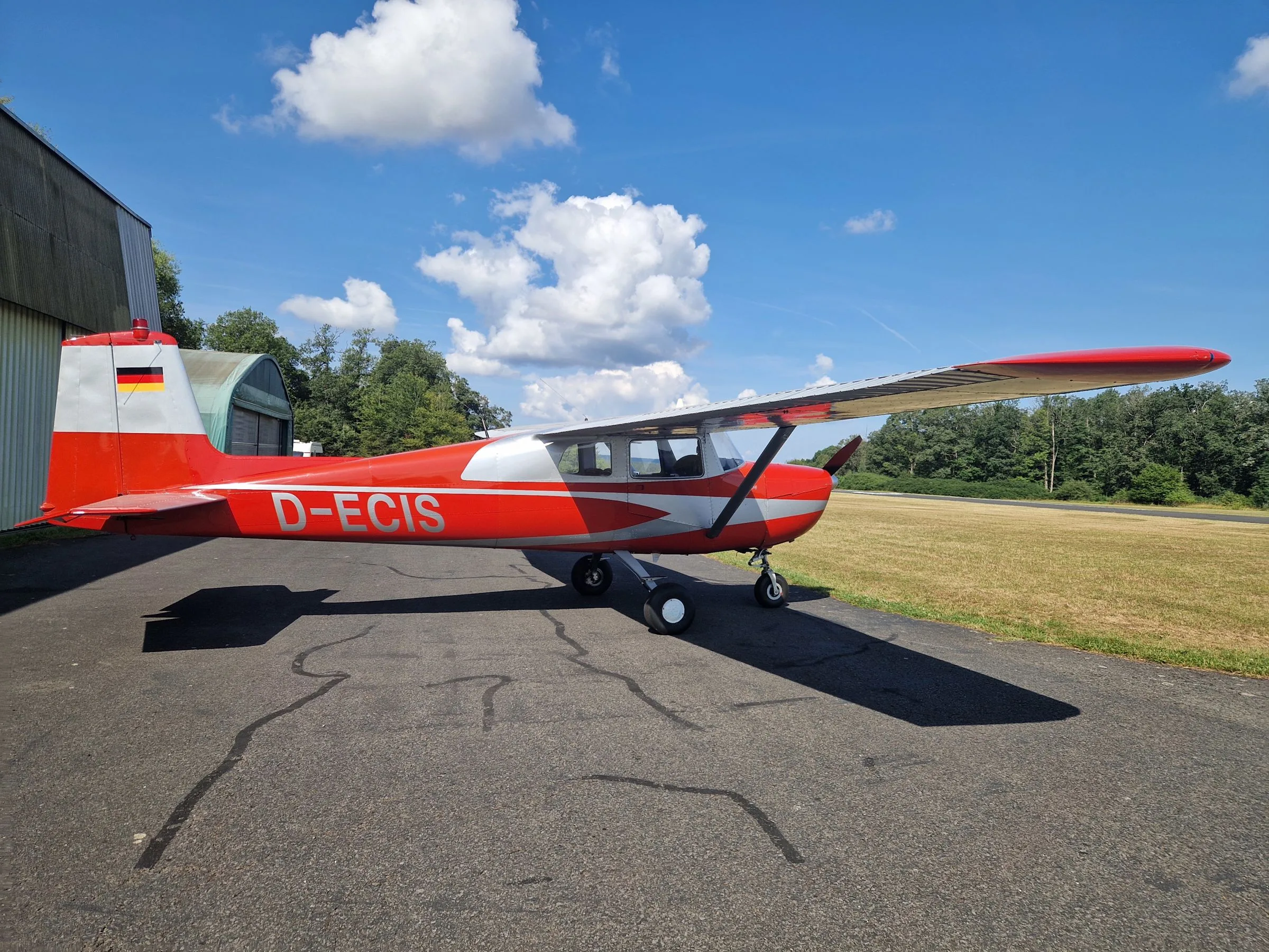 Exterior view of a 1962 Cessna 150B.