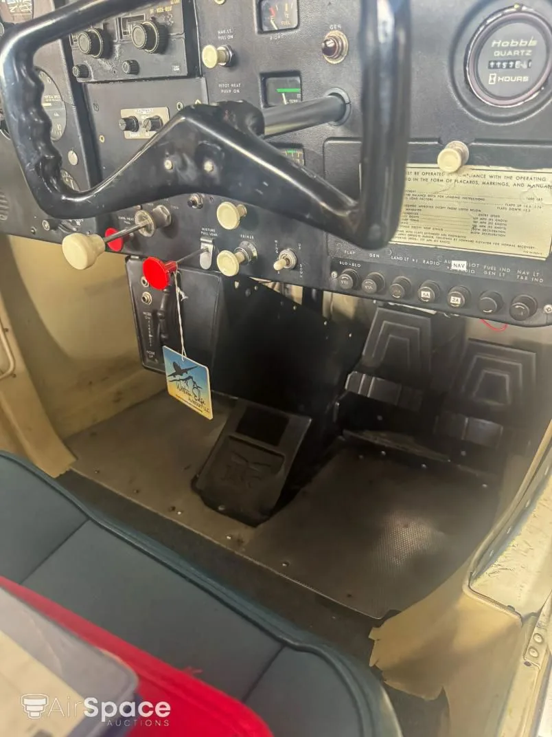 Cockpit and instrument panel of a 1966 Cessna 150F.