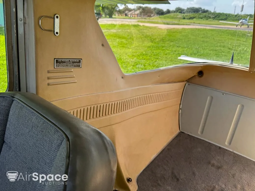 Cabin interior of a 1971 Cessna 150L.