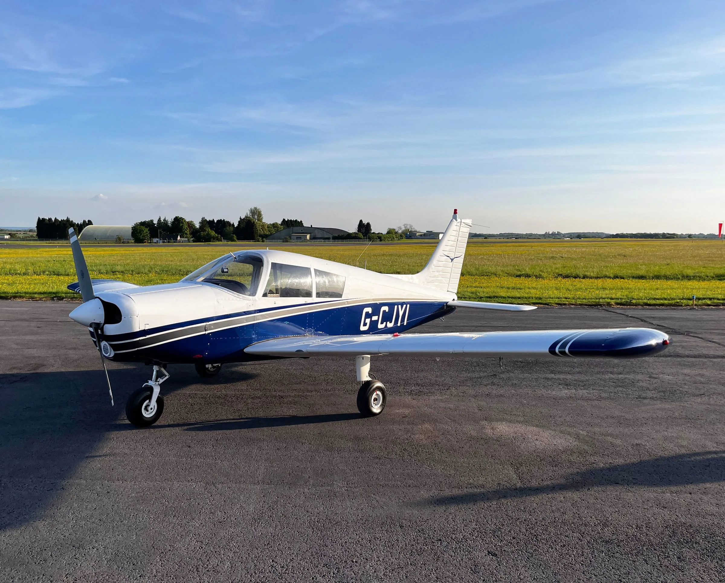 Exterior view of a 1971 Piper PA-28-140 Cherokee.