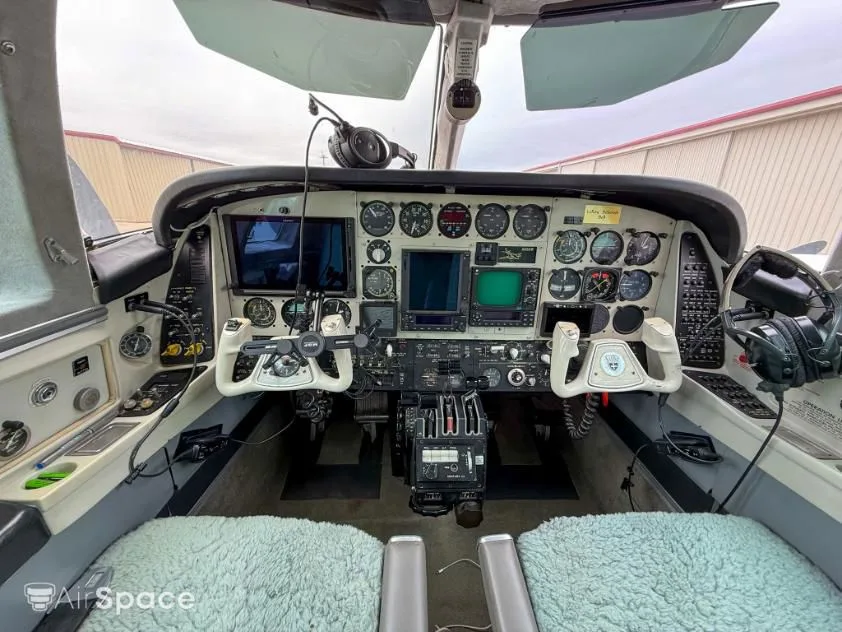 Cockpit and instrument panel of a 1973 Beech 60 Duke.