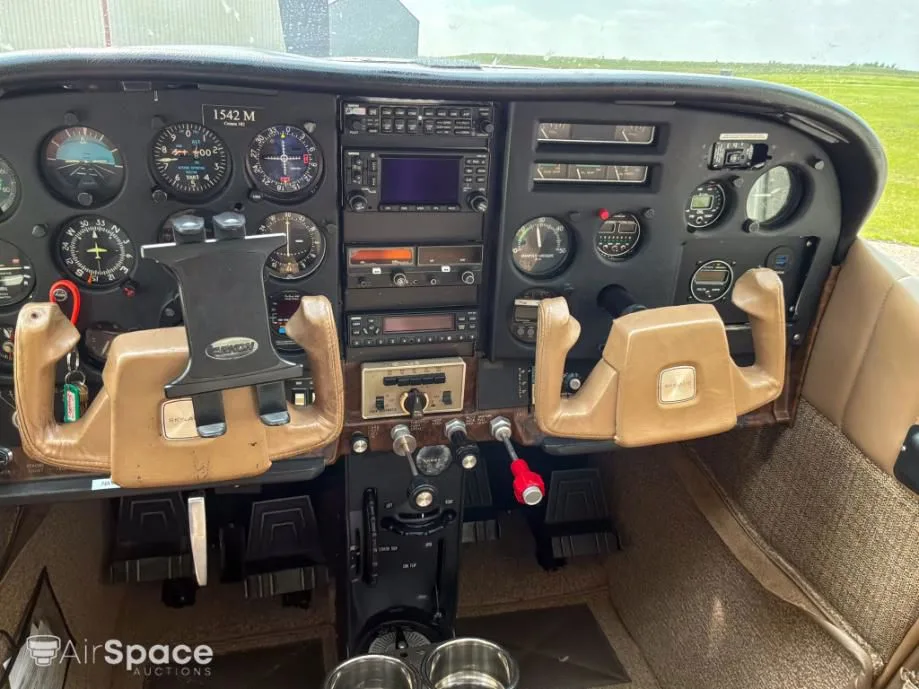 1975 Cessna 182P Skylane