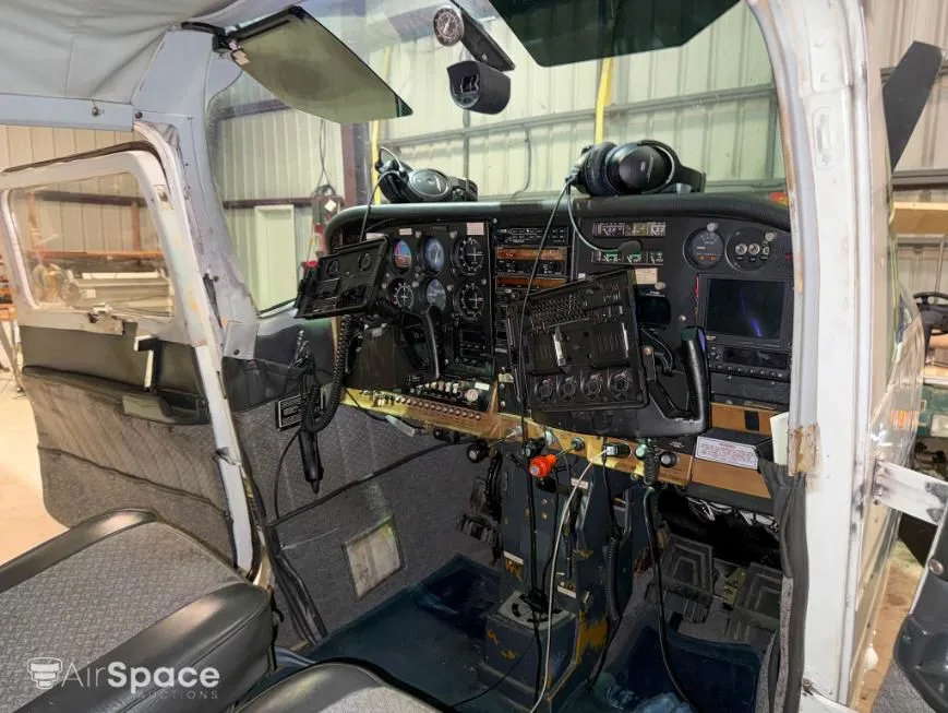 Cockpit and instrument panel of a 1975 Cessna 210L Turbo Centurion.