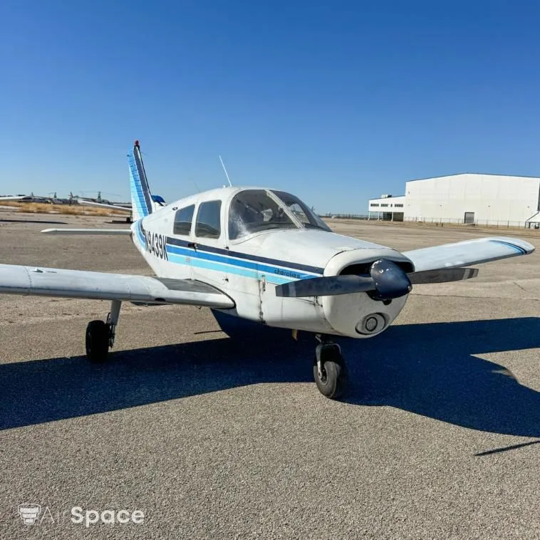Exterior view of a 1976 Piper PA-28-140 Cherokee.