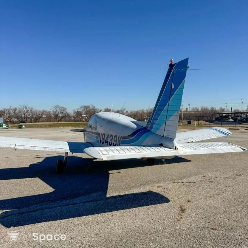 Exterior view of a 1976 Piper PA-28-140 Cherokee.