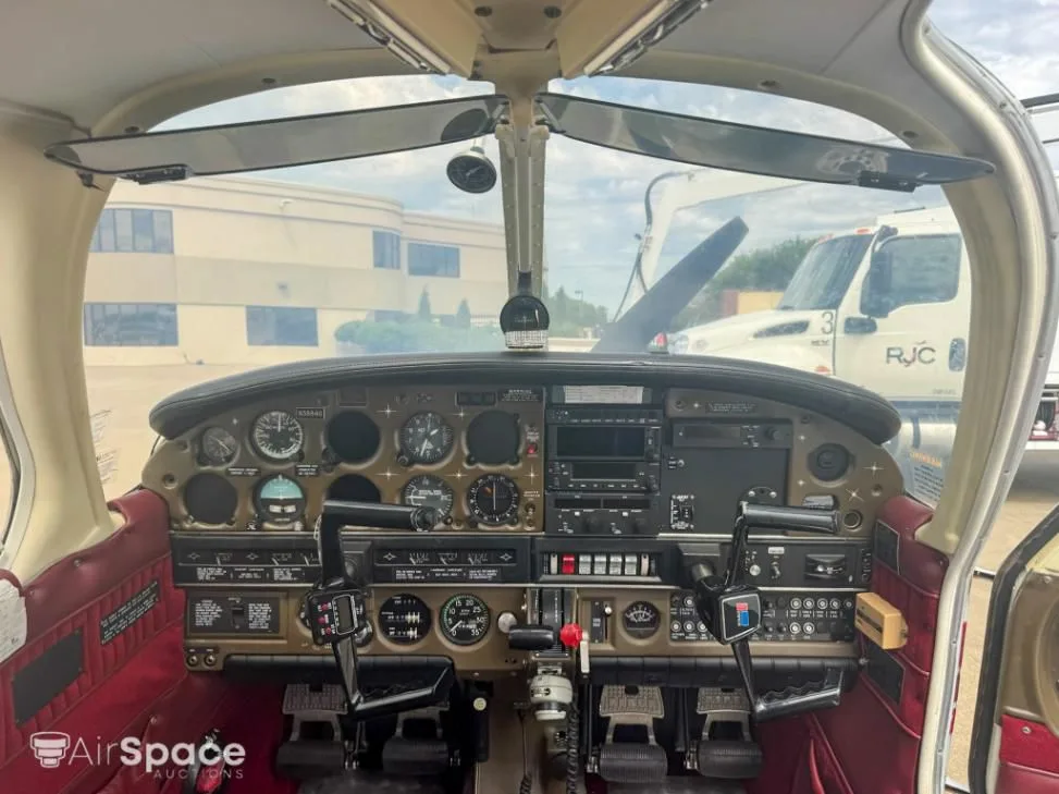 Cockpit and instrument panel of a 1977 Piper PA-28-181 Archer II.