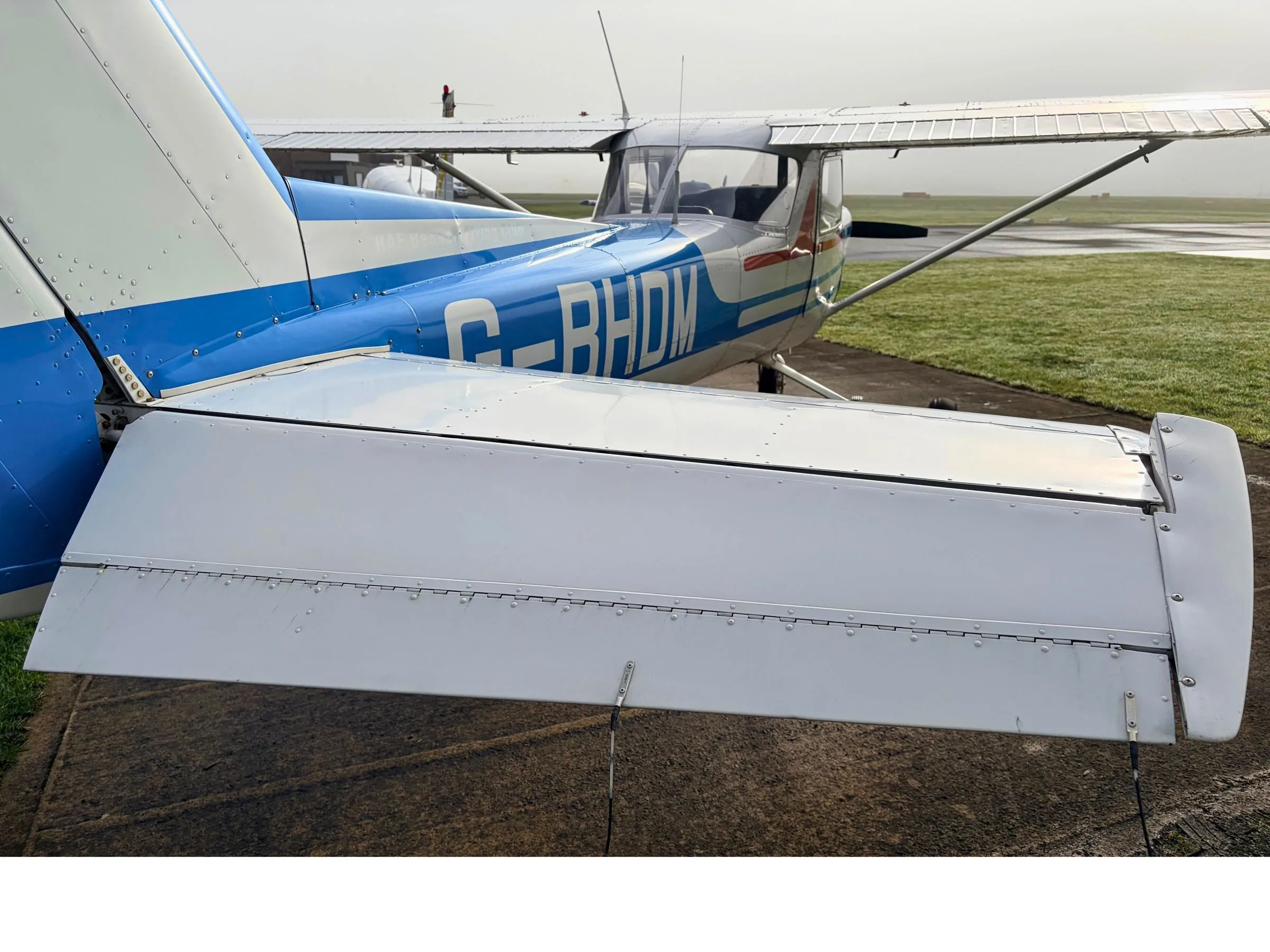 Exterior view of a 1979 Cessna F152.
