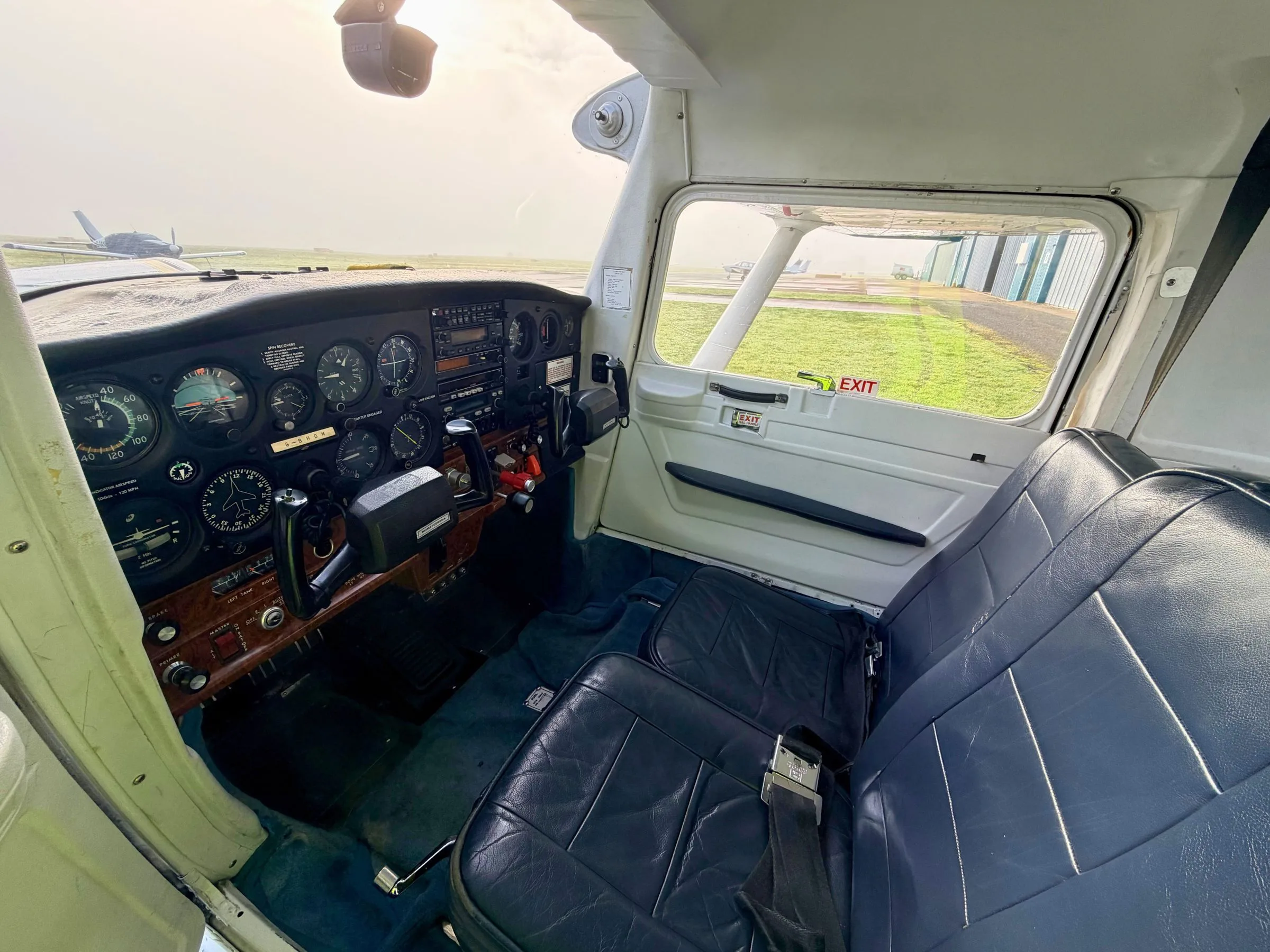 Cockpit and instrument panel of a 1979 Cessna F152.