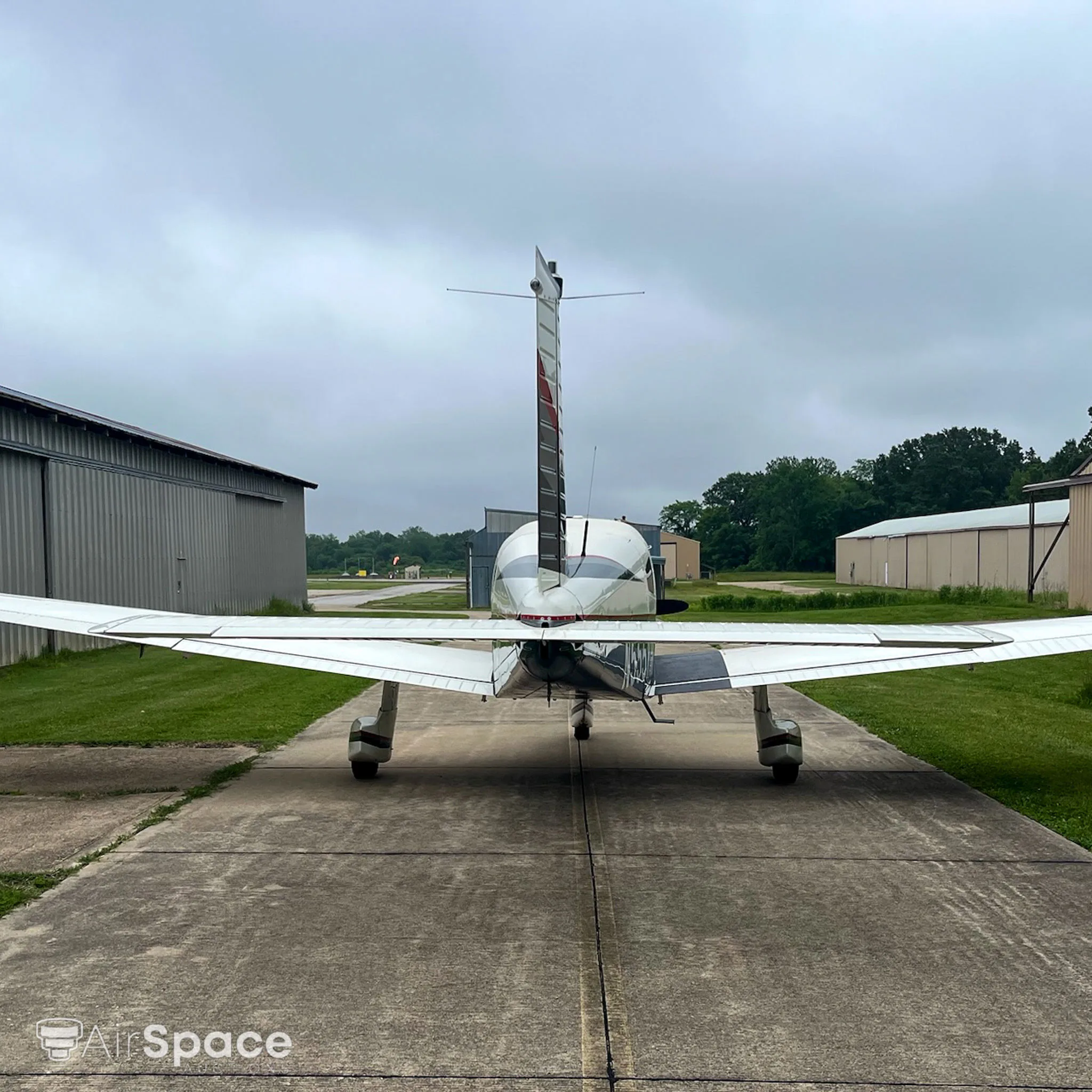 Exterior view of a 1979 Piper PA-28-201T Turbo Dakota.