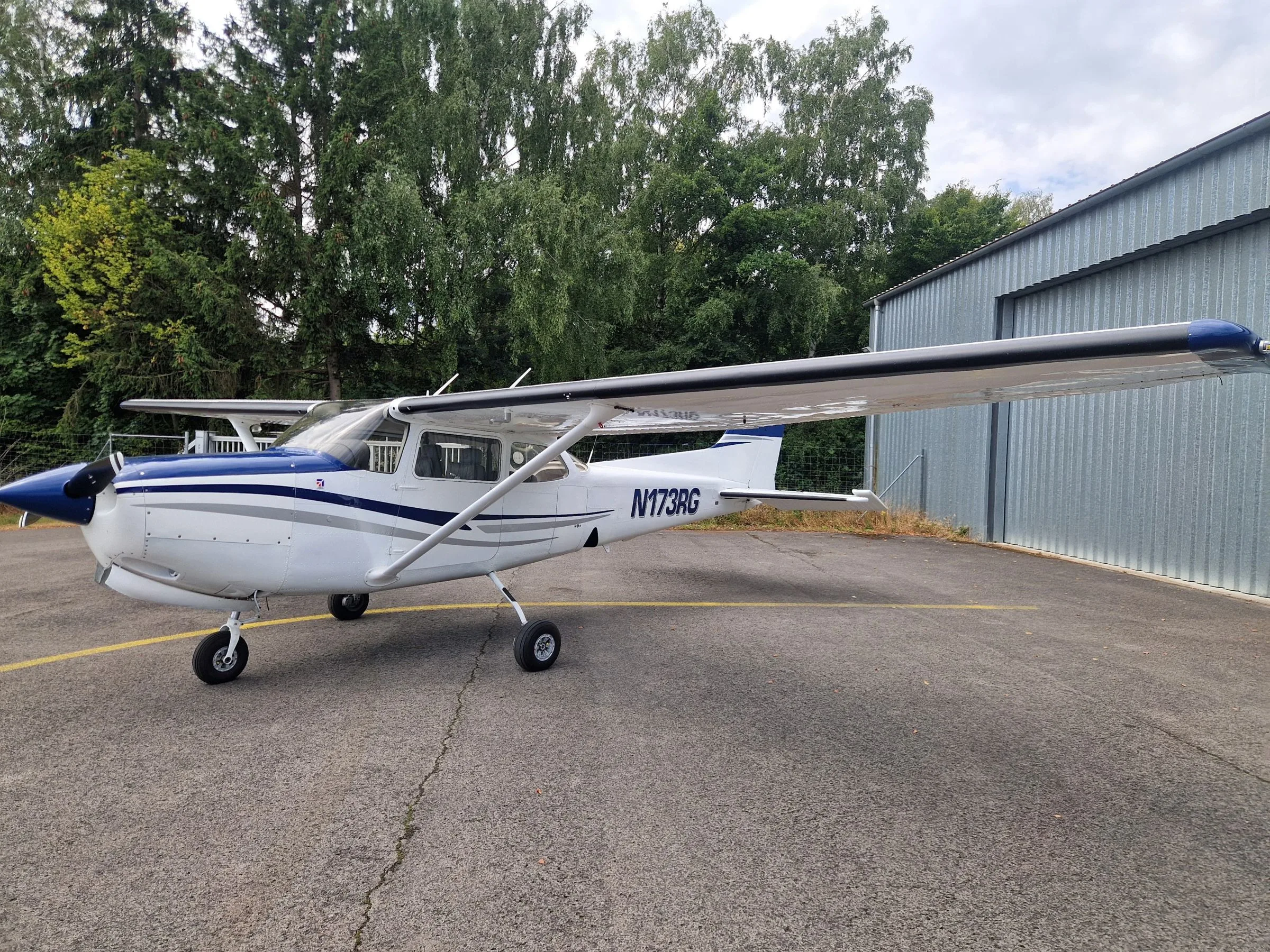 Exterior view of a 1980 Cessna 172RG Cutlass.
