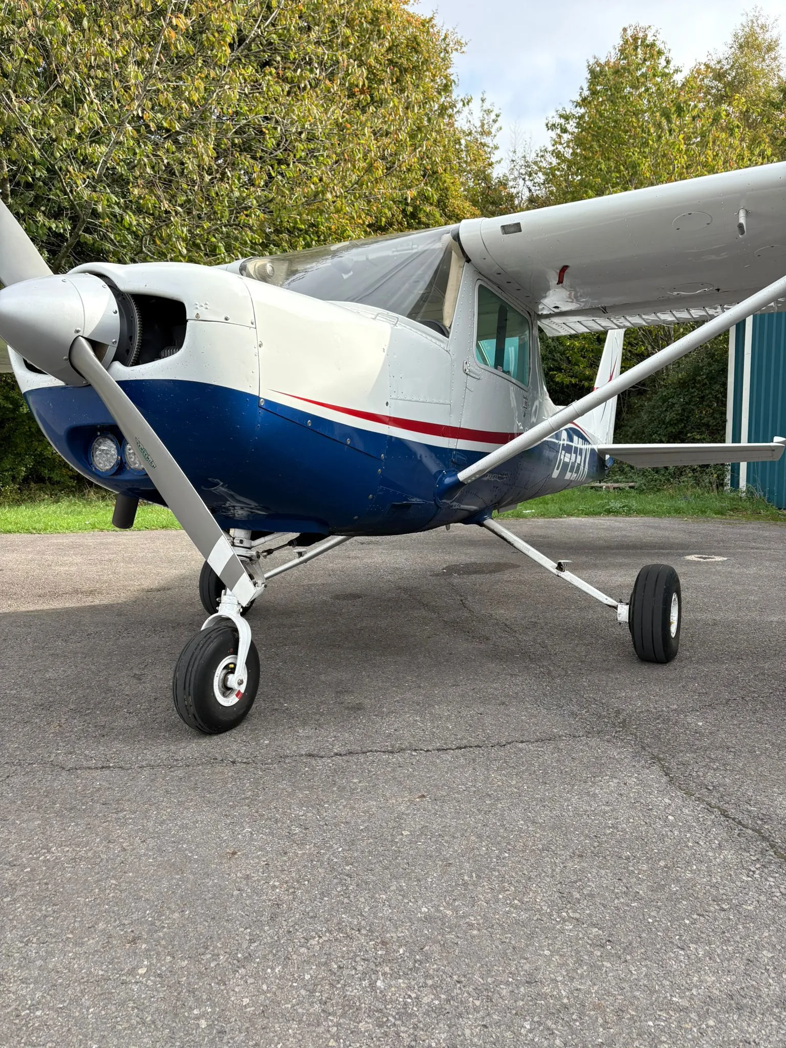 Exterior view of a 1982 Cessna 152.