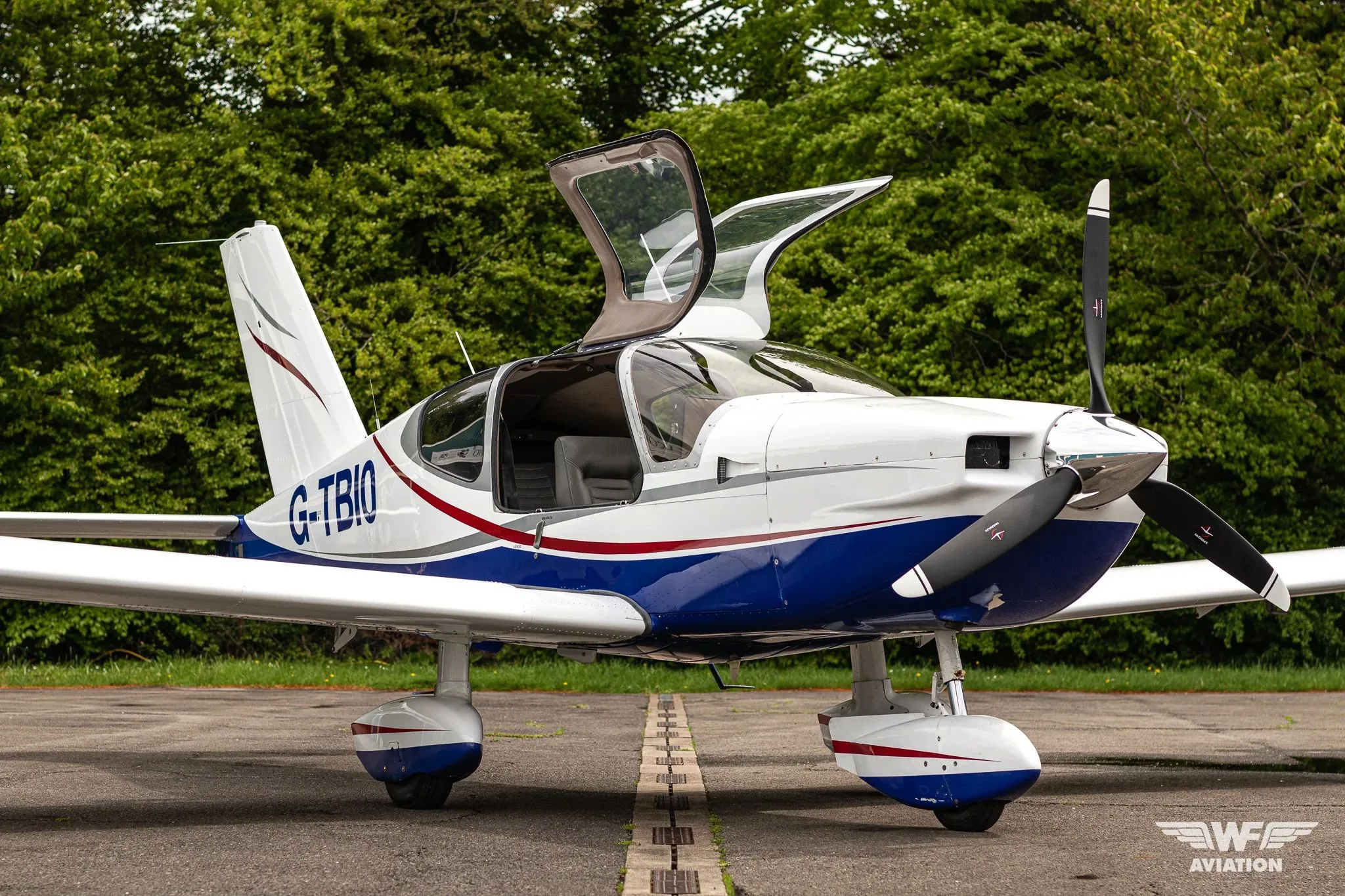 Exterior view of a 1983 Socata TB-10 Tobago.