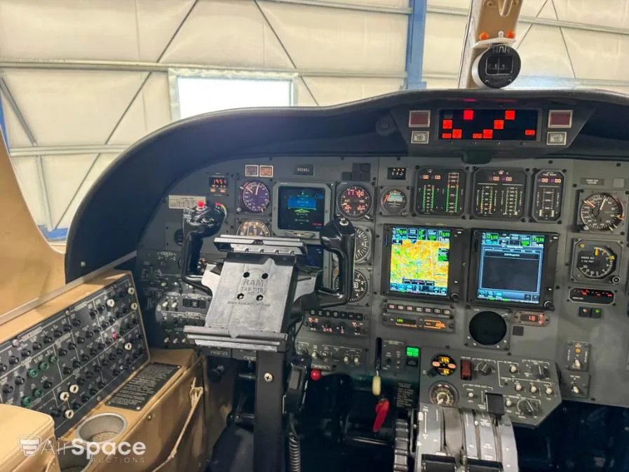 Cockpit and instrument panel of a 1999 Cessna 525 CitationJet.