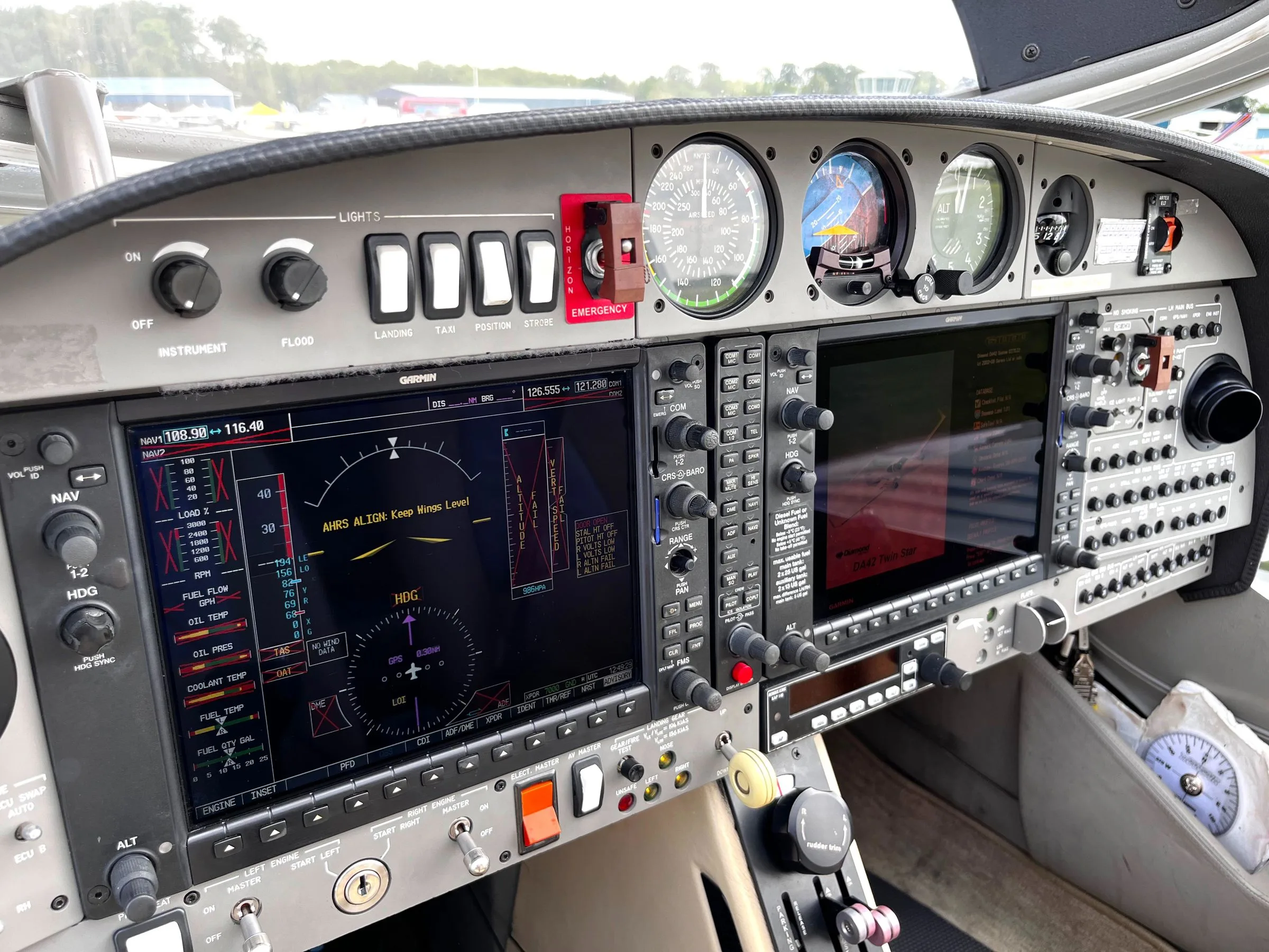 Cockpit and instrument panel of a 2006 Diamond DA42 Twin Star.