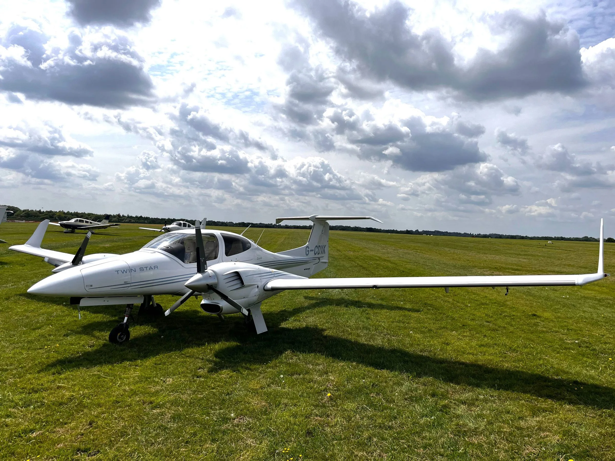 Exterior view of a 2006 Diamond DA42 Twin Star.