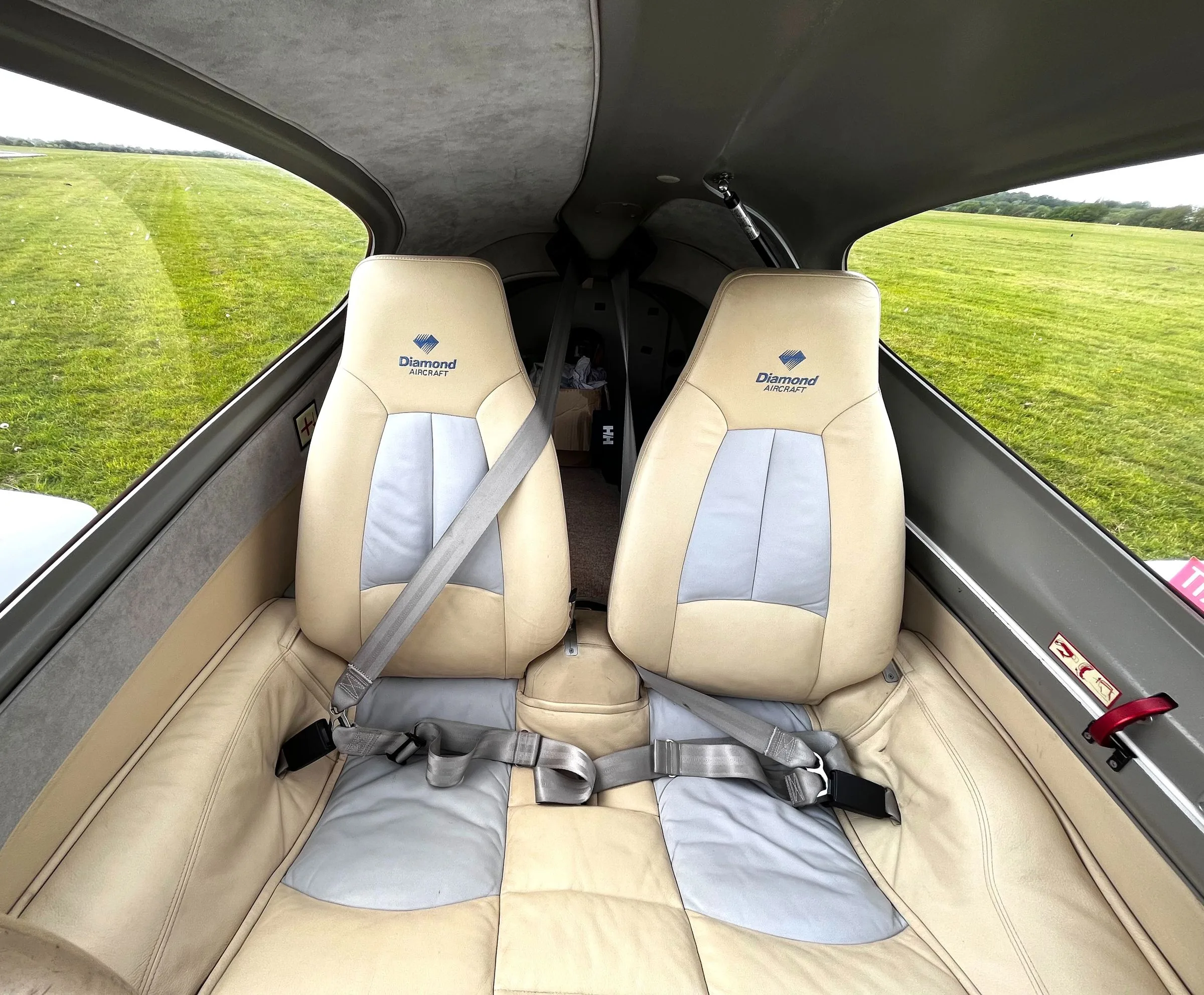 Cabin interior of a 2006 Diamond DA42 Twin Star.