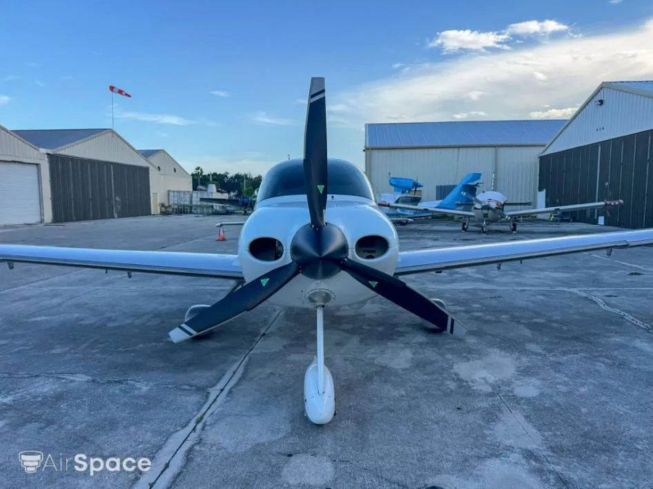 Exterior view of a 2010 Cirrus SR22 G2 GTS.