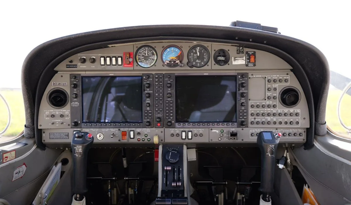 Cockpit and instrument panel of a 2011 Diamond DA42 NG.
