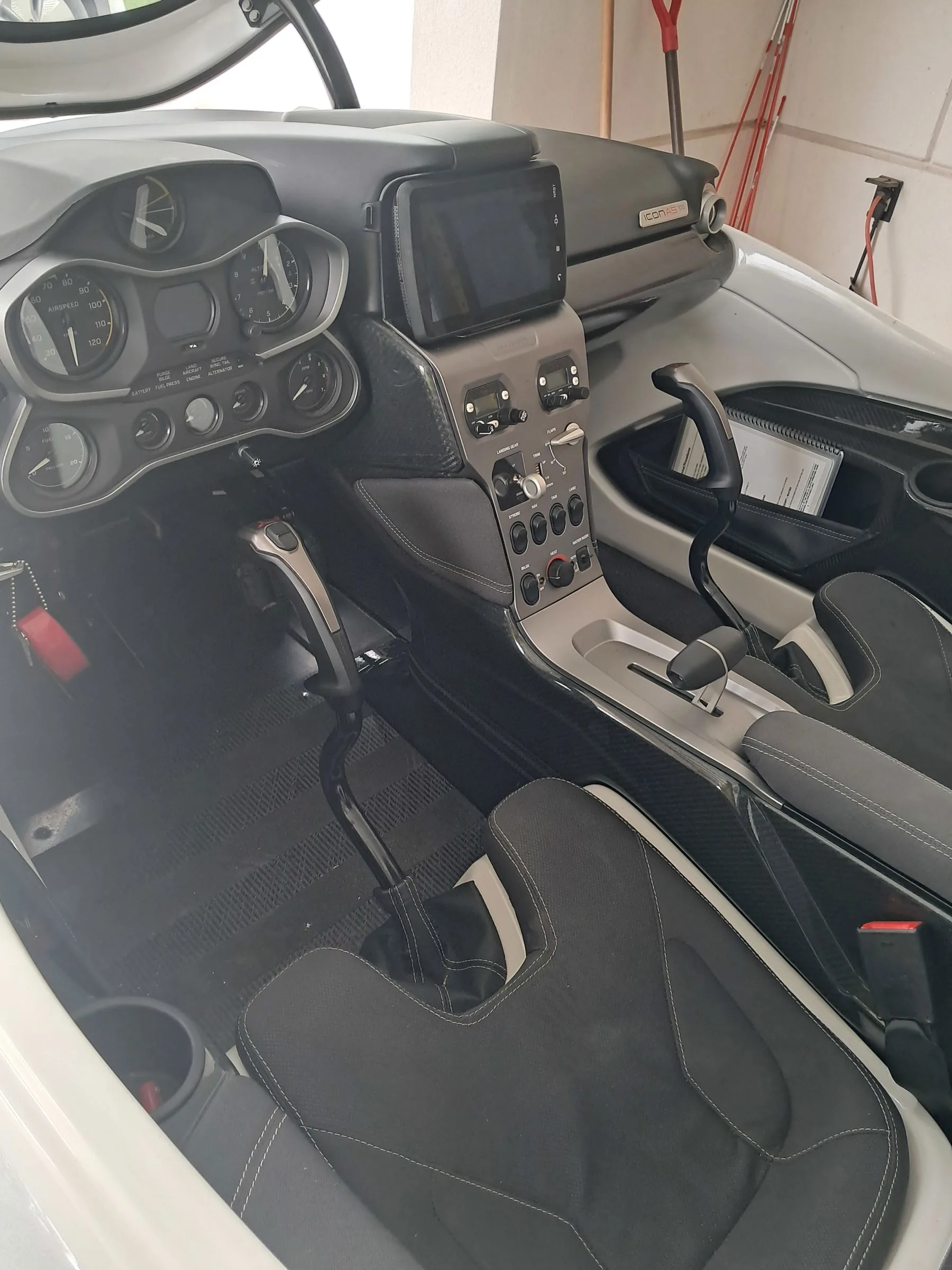 Cockpit and instrument panel of a 2018 Icon A5.