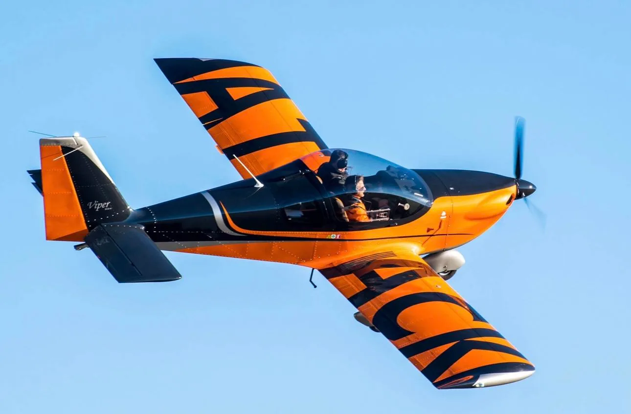Marketing image of a 2024 Tomark Aero SD4 ATTACK.