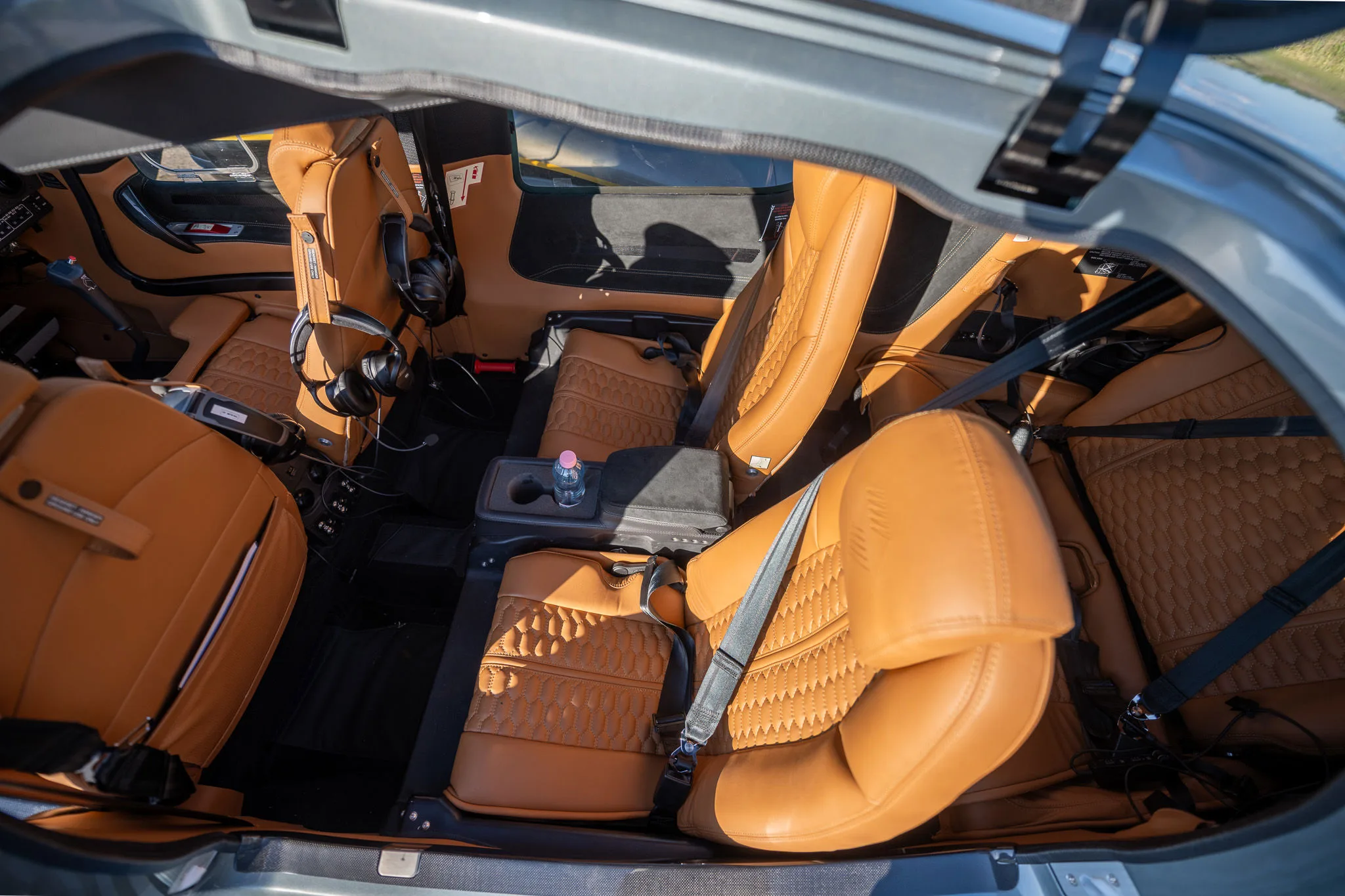 Cabin interior of a 2025 Diamond DA62.