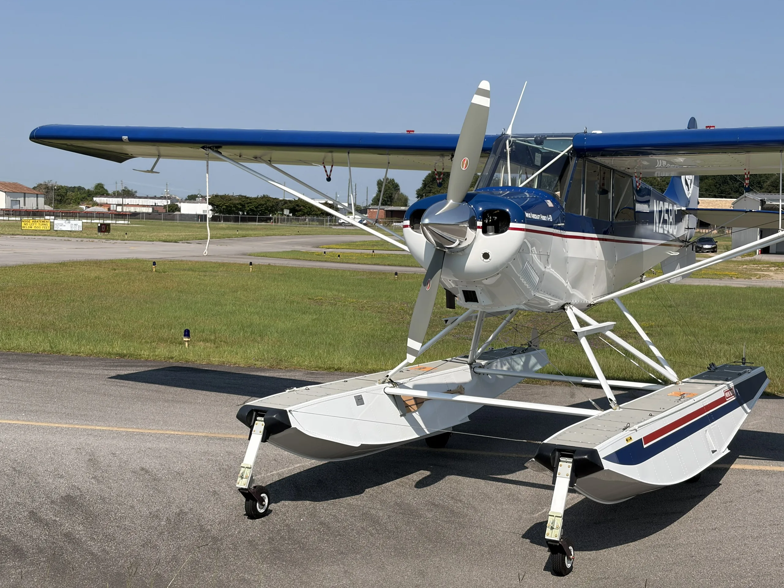 Exterior view of a 1999 Aviat a 1b.
