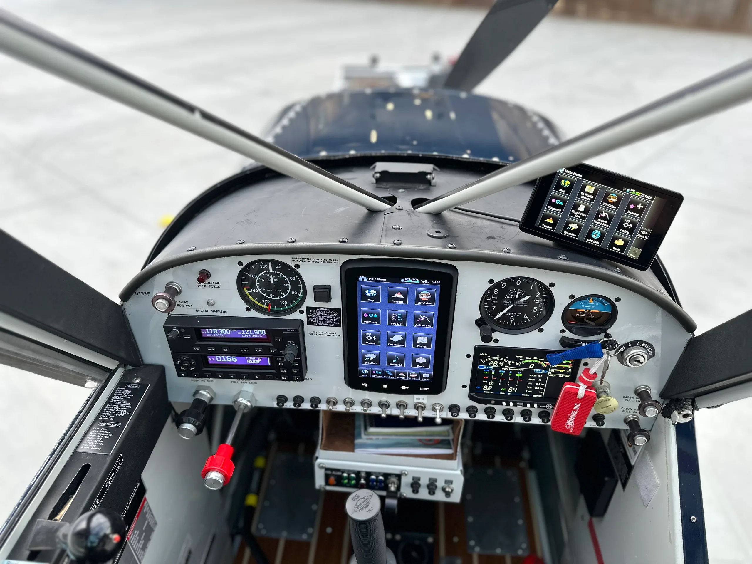 Cockpit and instrument panel of a 2008 Aviat husky a 1c 180.