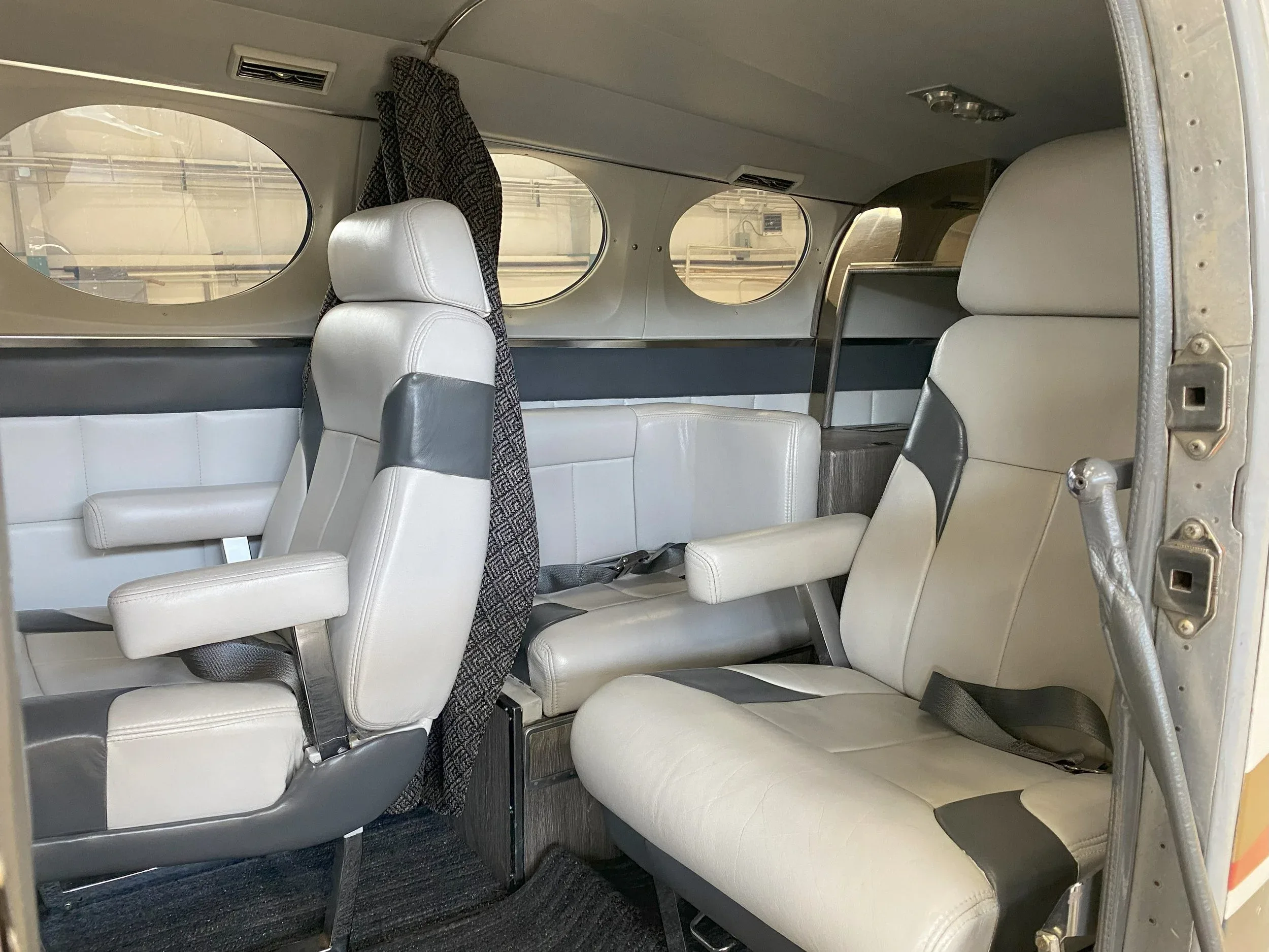 Cabin interior of a 1974 Zane Co Aero 414 chancellor.