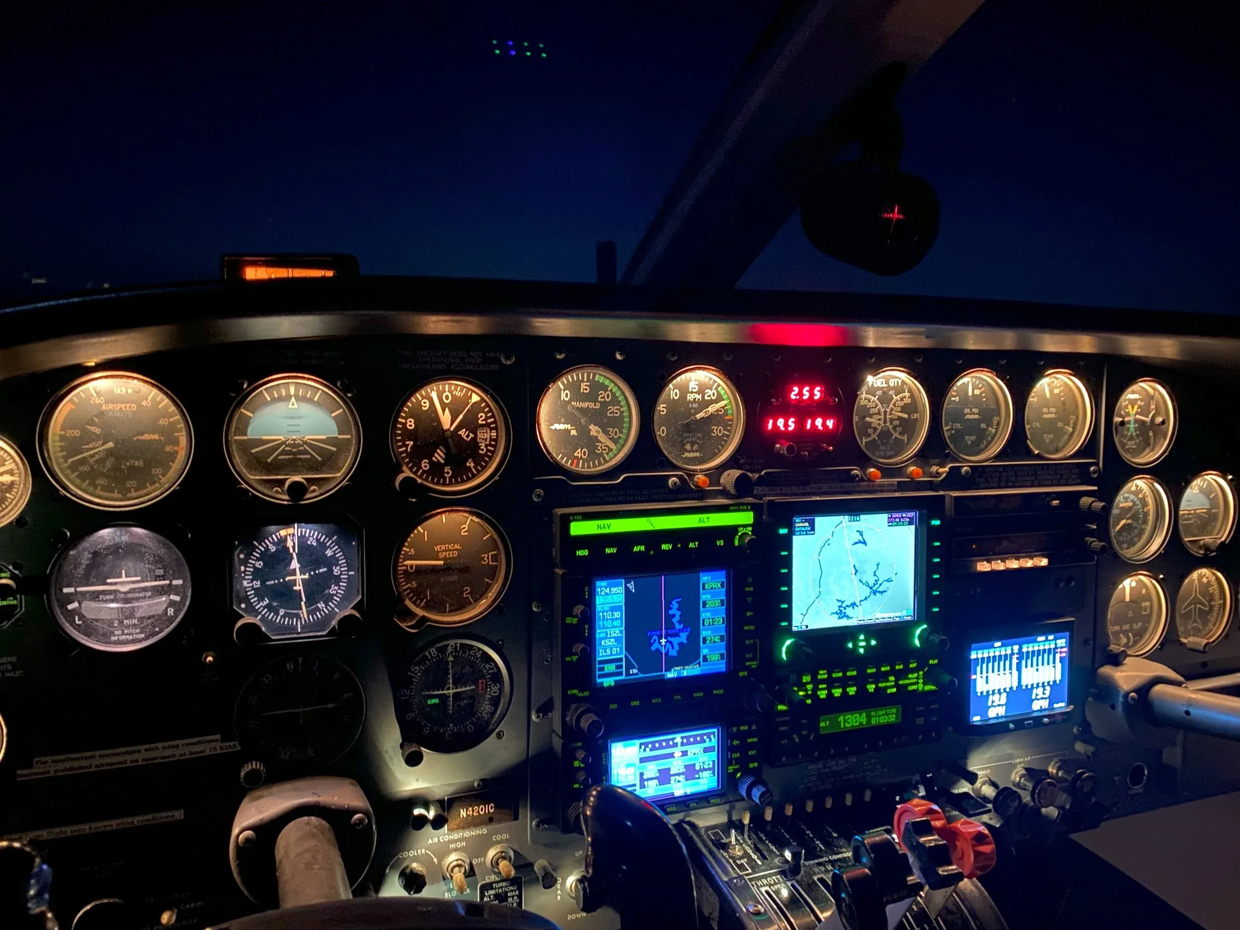 Cockpit and instrument panel of a 1974 Zane Co Aero 414 chancellor.